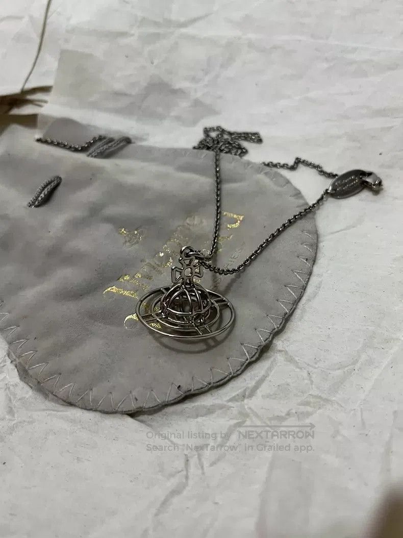 Vivienne Westwood Vivienne Westwood Bow Saturn Pendant Necklace Orb Size ONE SIZE - 4 Thumbnail