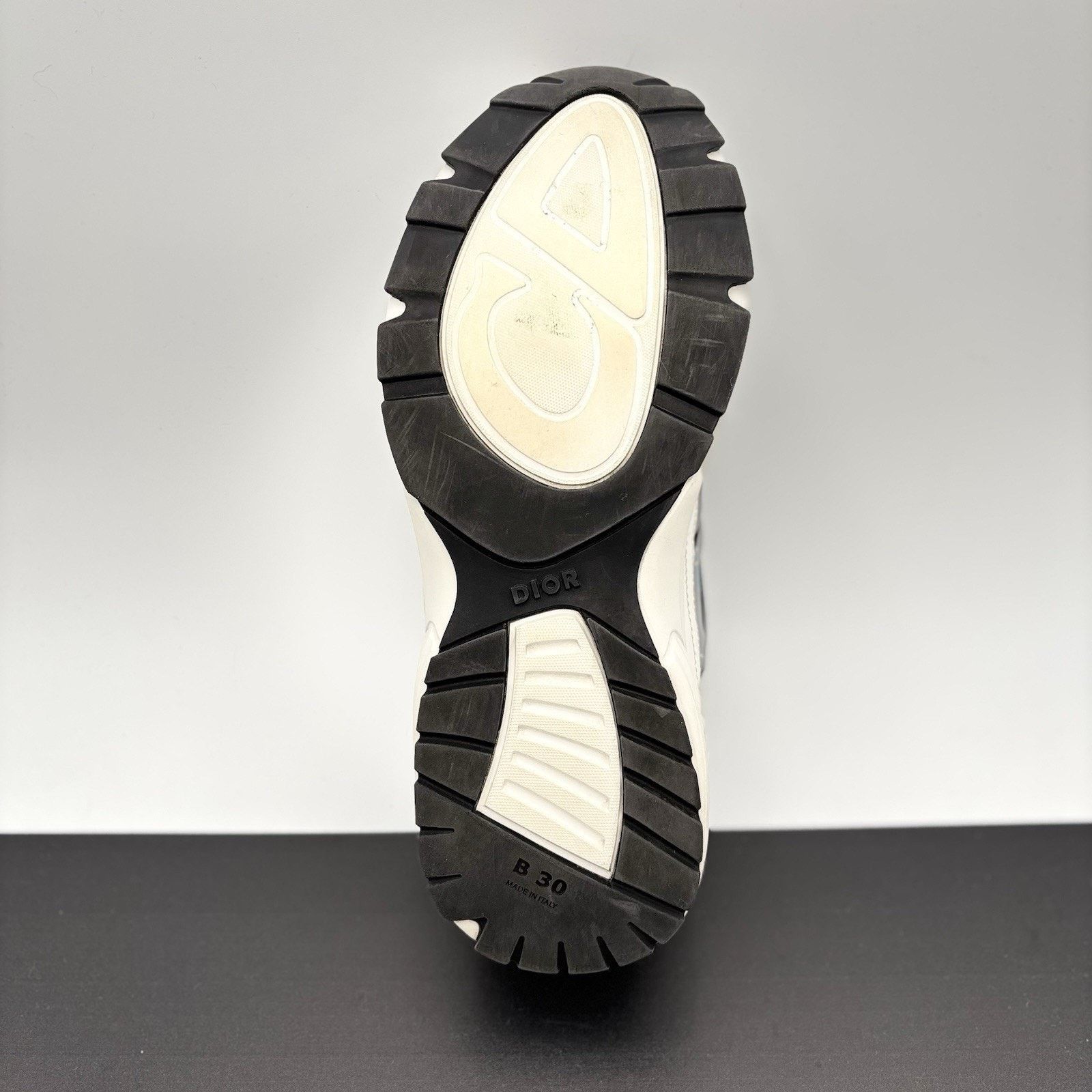 Dior Dior B30 Reflective Sneaker ' White Blue ' | GREAT CONDITION Size US 9 / EU 42 - 8 Thumbnail