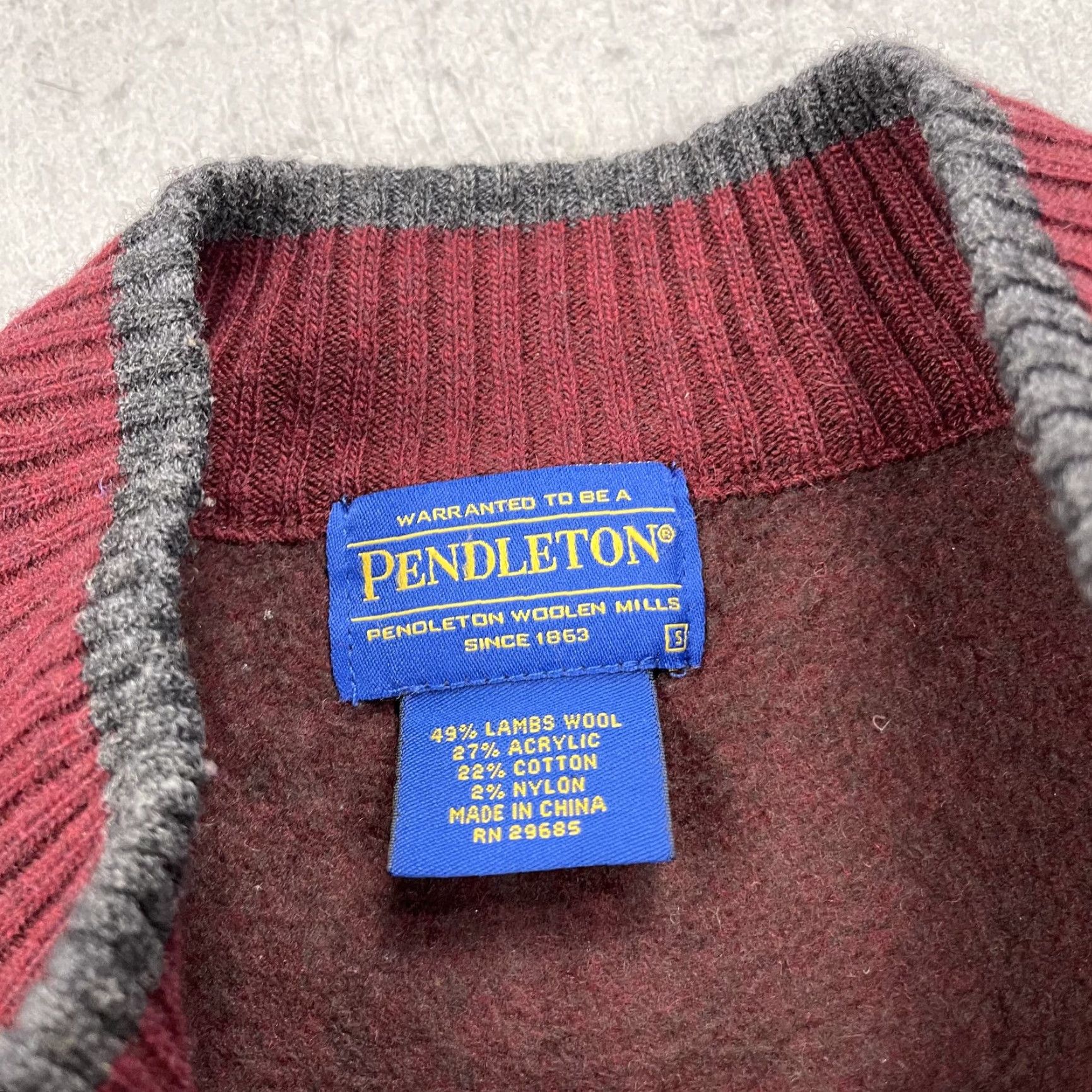 Pendleton VINTAGE Pendleton Sweater Vest Mens Small Red Full Zip Lambs Wool Blend Knit Vest Full Zip Red Pendleton Mens S Vintage Wool Knit Size US S / EU 44-46 / 1 - 4 Thumbnail