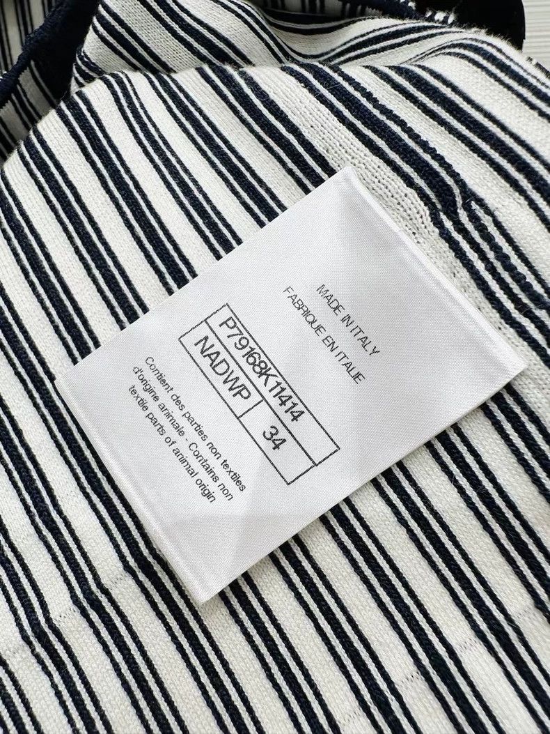 Chanel Chanel 25P new striped V-neck vest Size XXS / US 00 / IT 34 - 8 Thumbnail