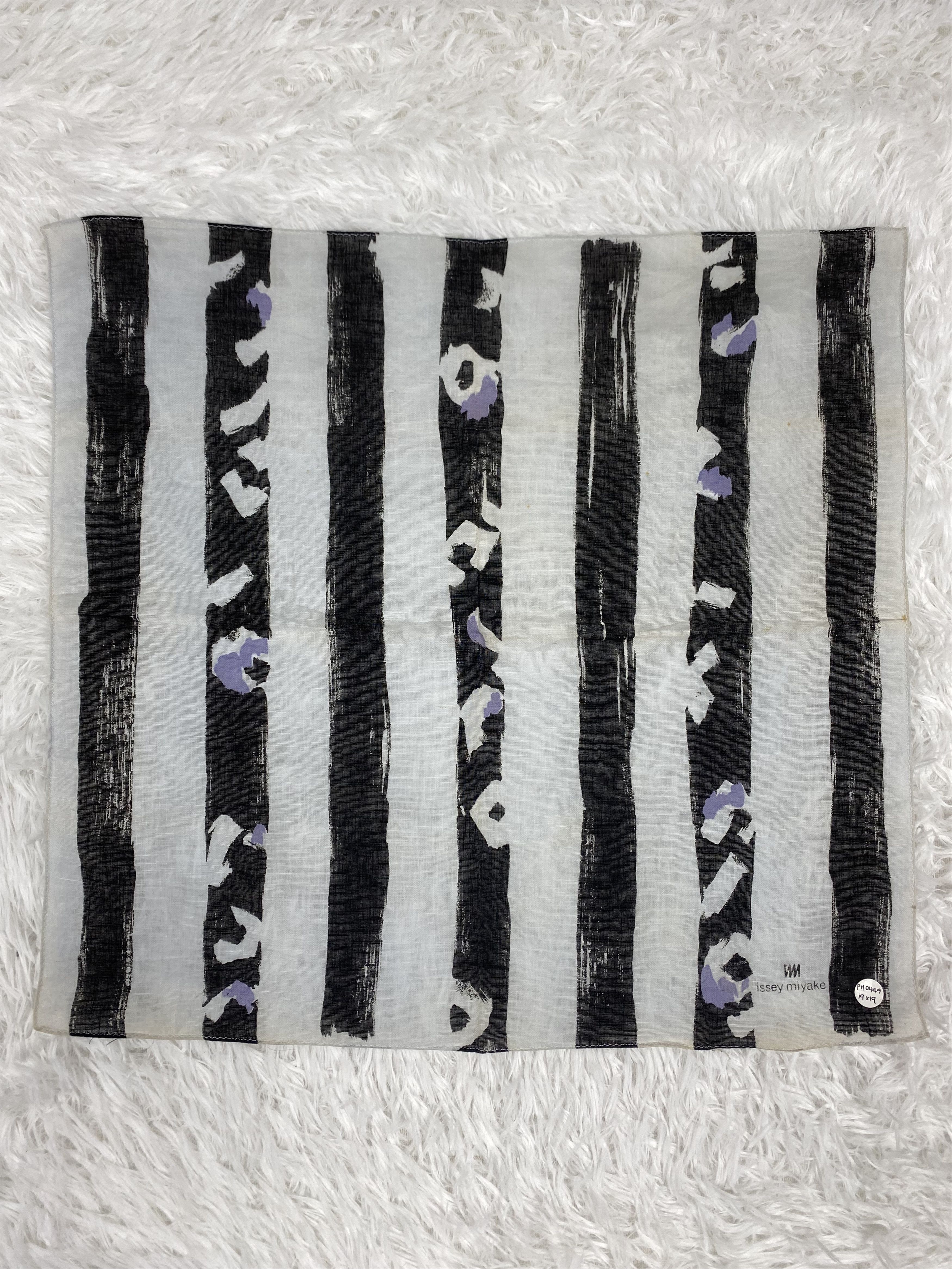 Issey Miyake Vintage Issey Miyake Handkerchief Neckerchief PH0449 Size ONE SIZE - 3 Thumbnail
