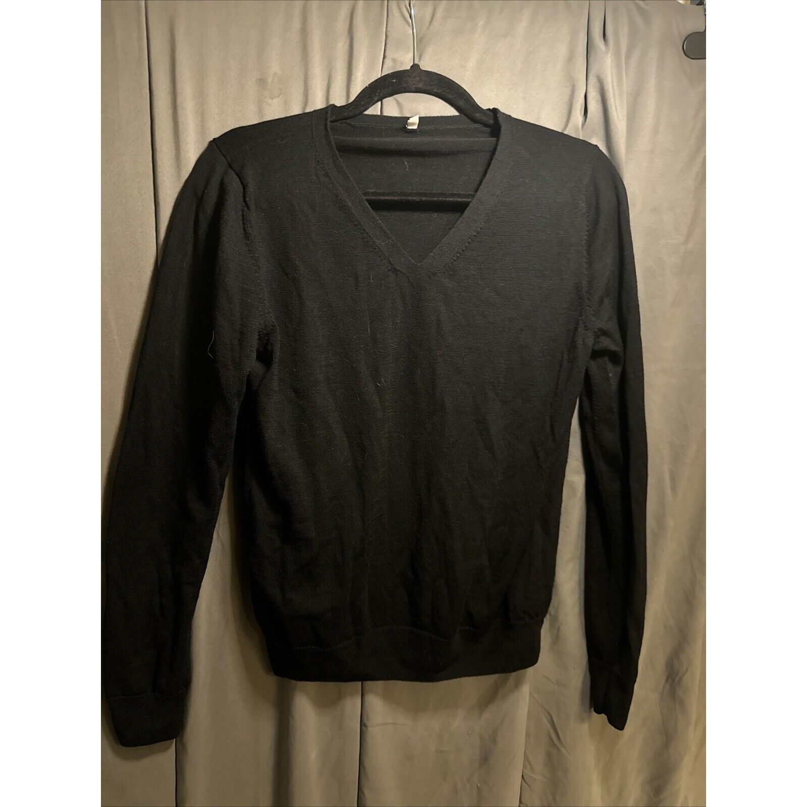 Other Unbranded Women's Merino Wool Sweater Silk Blend V Neck Size Size M / US 6-8 / IT 42-44 - 1 Thumbnail