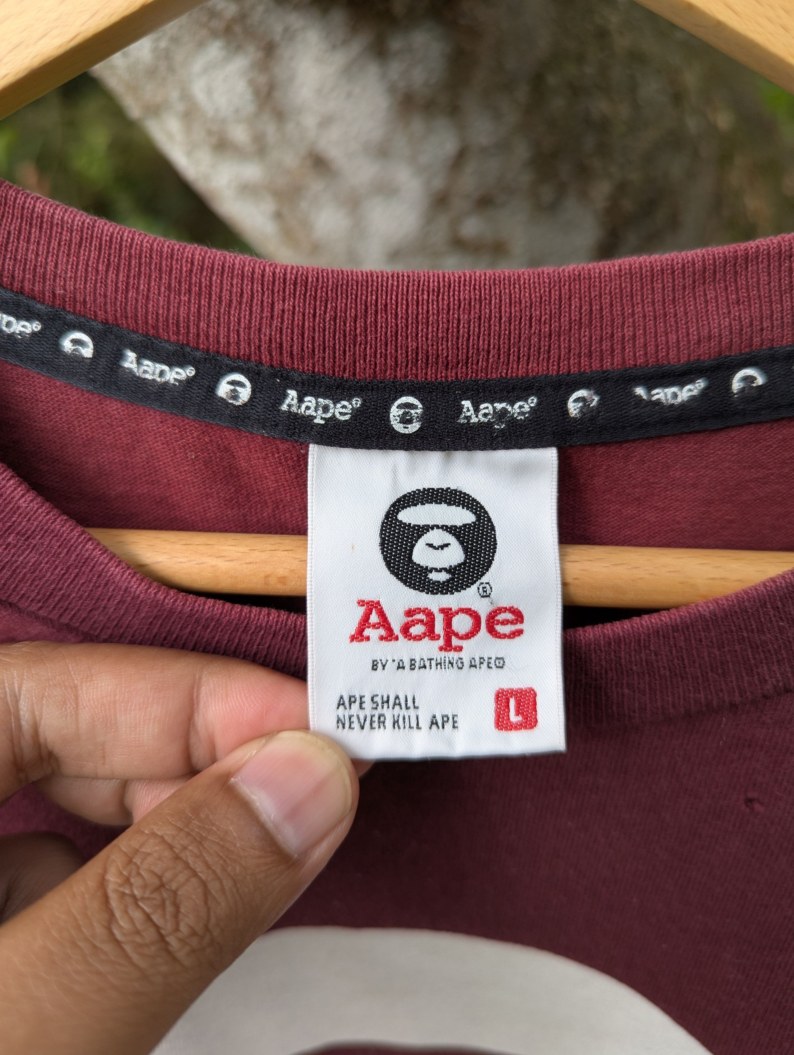 Aape AAPE BY BAPE SOMEWHERE IN THE AAPE UNIVERSE TSHIRT Size US L / EU 52-54 / 3 - 6 Thumbnail