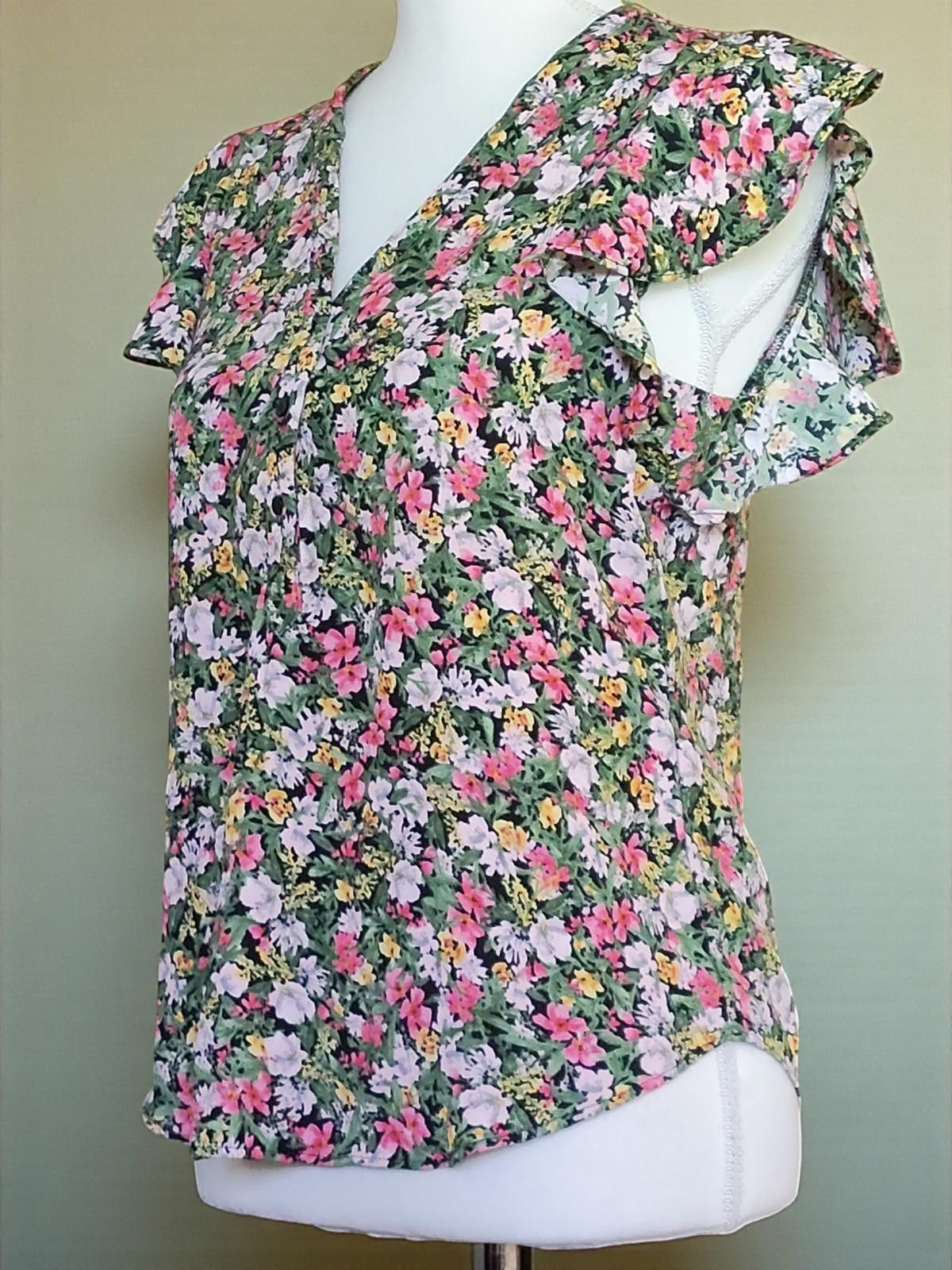 Other ZARA BASIC Floral Blouse Size XS Size XS / US 0-2 / IT 36-38 - 5 Thumbnail