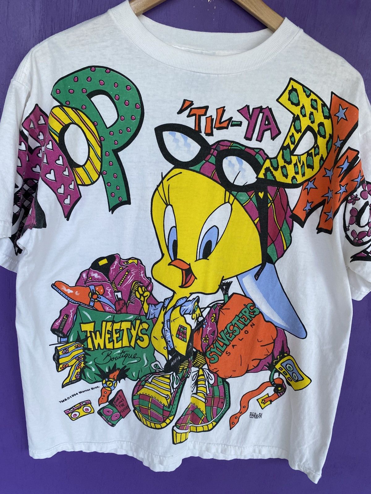 Other Vintage 1994 Looney tunes tweety shop til ya drop t-shirt Size US L / EU 52-54 / 3 - 3 Thumbnail