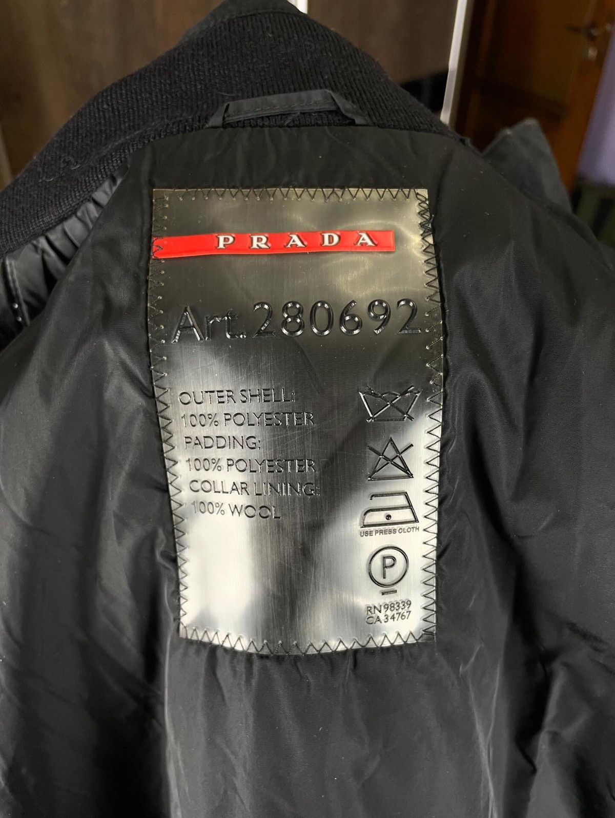 Prada Prada Gore-tex Jacket Red Tab Vintage Size S / US 4 / IT 40 - 13 Thumbnail