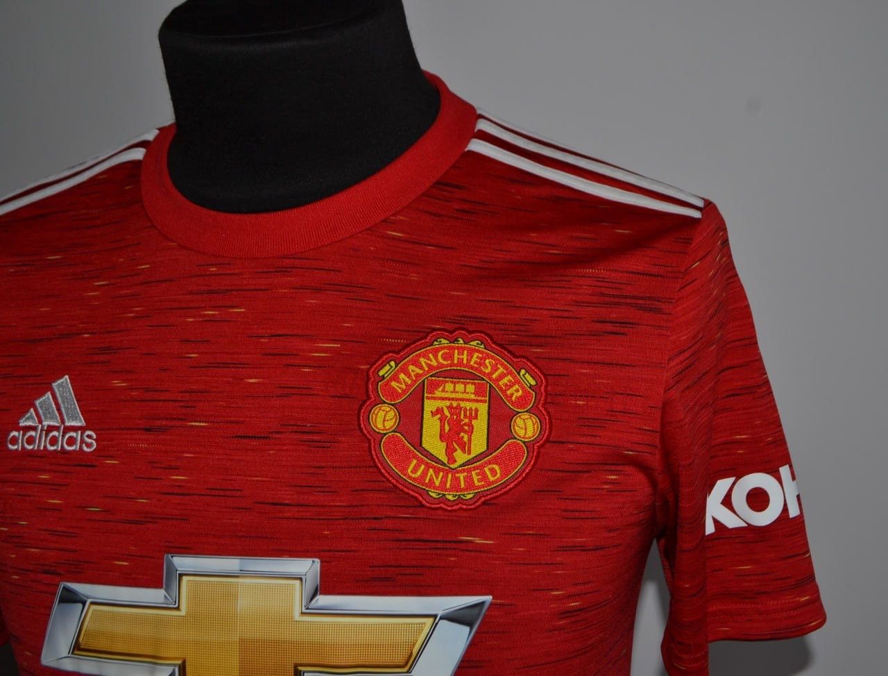 Adidas Adidas T-shirt FC manchester united CHEVROLET Size M Size US M / EU 48-50 / 2 - 3 Thumbnail