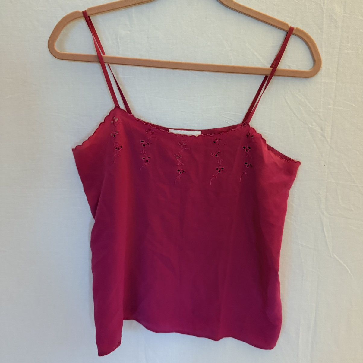 Guy Laroche Vintage Guy Laroche by Tze Paris Silk Fuchsia Camisole Top Size M / US 6-8 / IT 42-44 - 4 Thumbnail