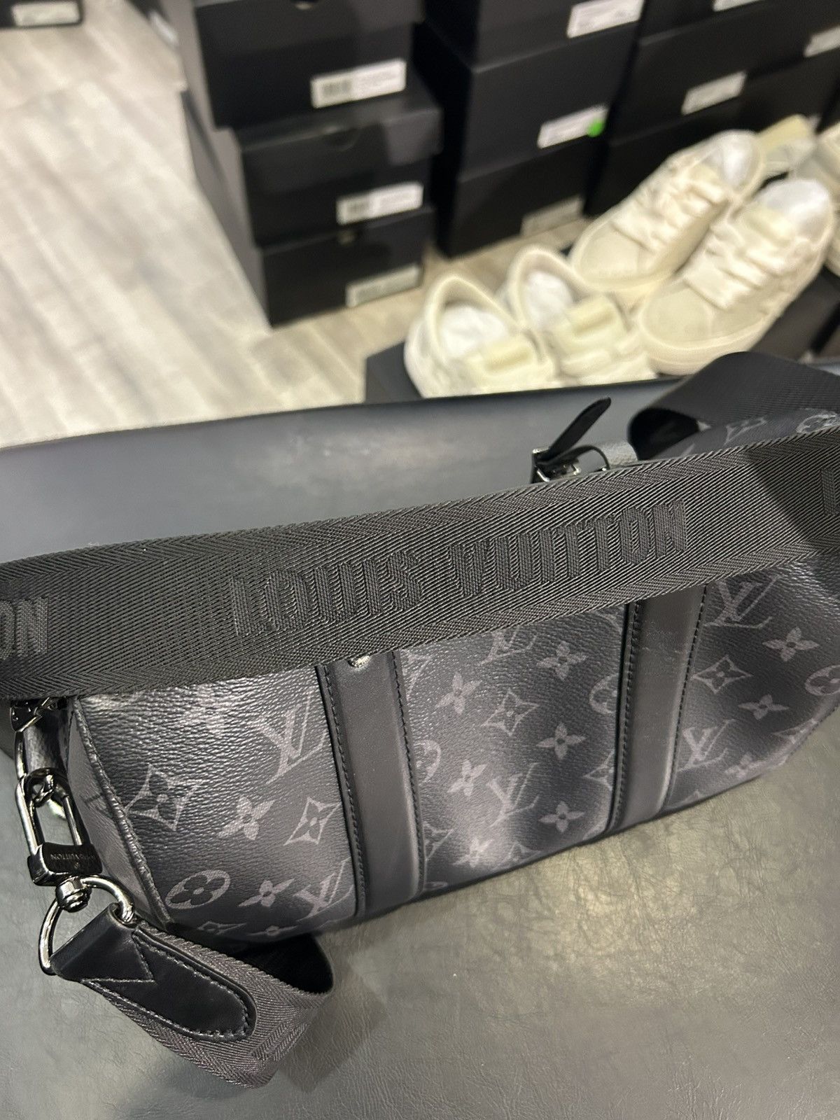 Louis Vuitton Louis Vuitton City Keepall Shoulder Bag Size ONE SIZE - 7 Thumbnail