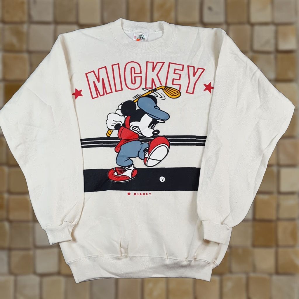 Disney VINTAGE Mickey's Golf Club Sweatshirt Shirt Mens Small White Mickey Mouse Golf Club Crewneck Pullover Graphic Print 90s Retro College USA Swing Size US S / EU 44-46 / 1 - 1 Thumbnail