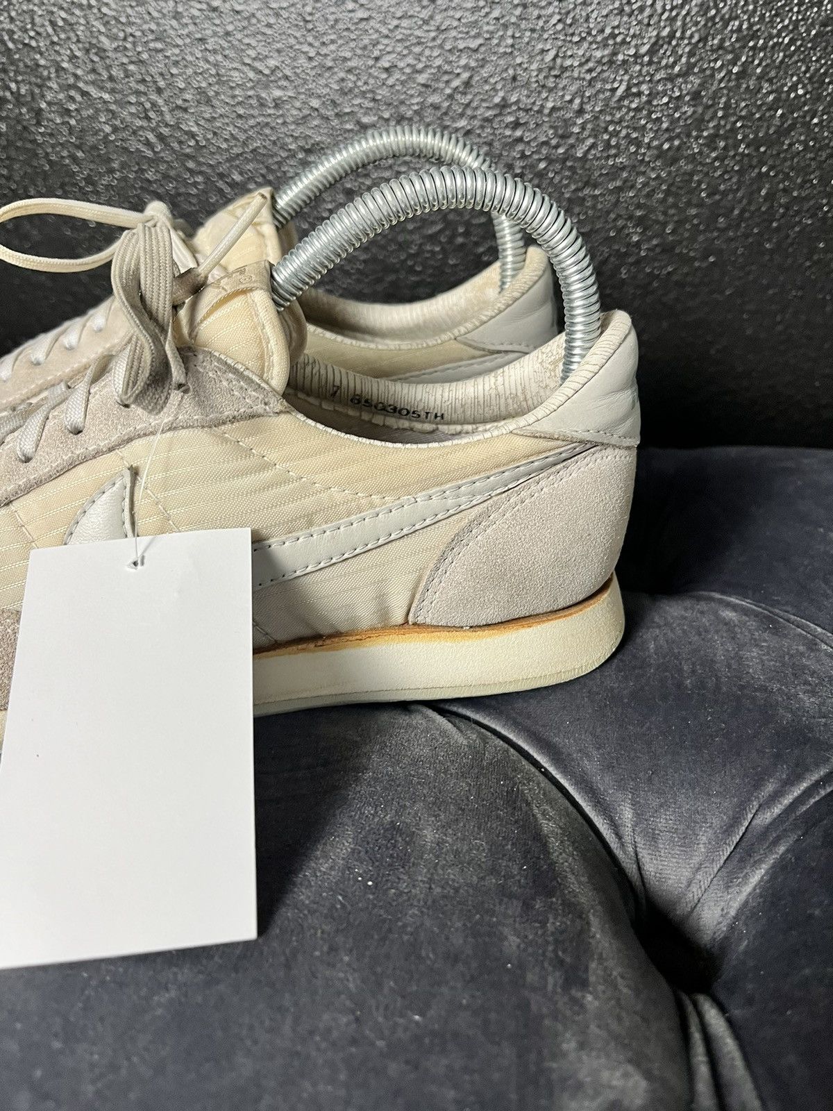 Vintage 1985 Nike Oceania Women’s Size 7 Low Top Sneaker