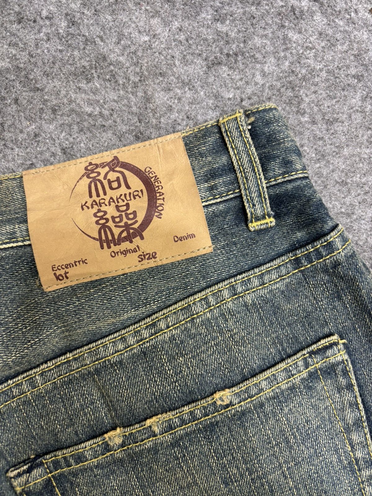 Japanese Brand 💥KARAKURI TAMASHI Koi Fish Embroided Distressed Denim F551 Size US 31 - 12 Thumbnail