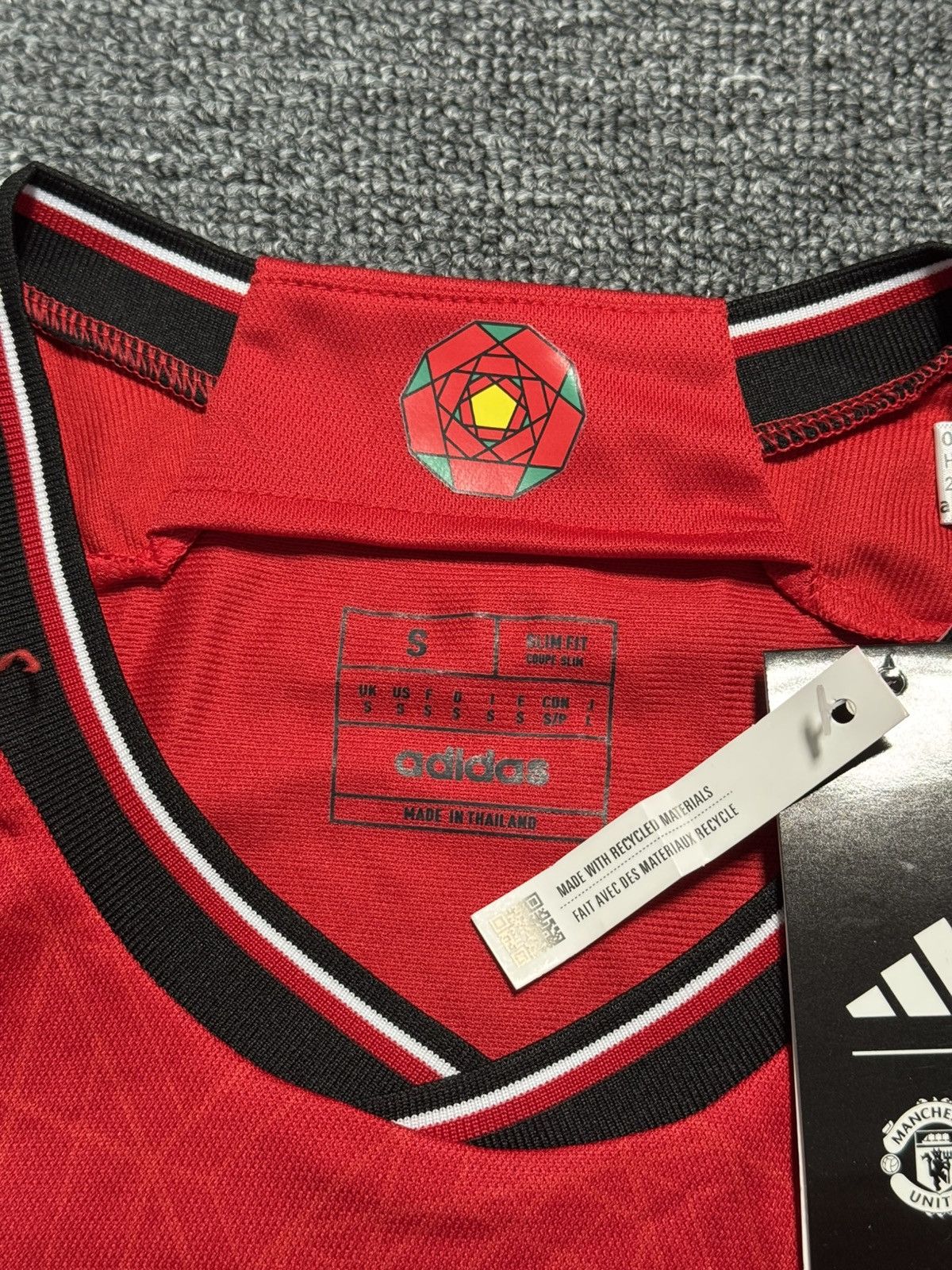 Adidas Adidas Manchester United 2022-2023 Home Jersey Men's S Size US S / EU 44-46 / 1 - 5 Thumbnail