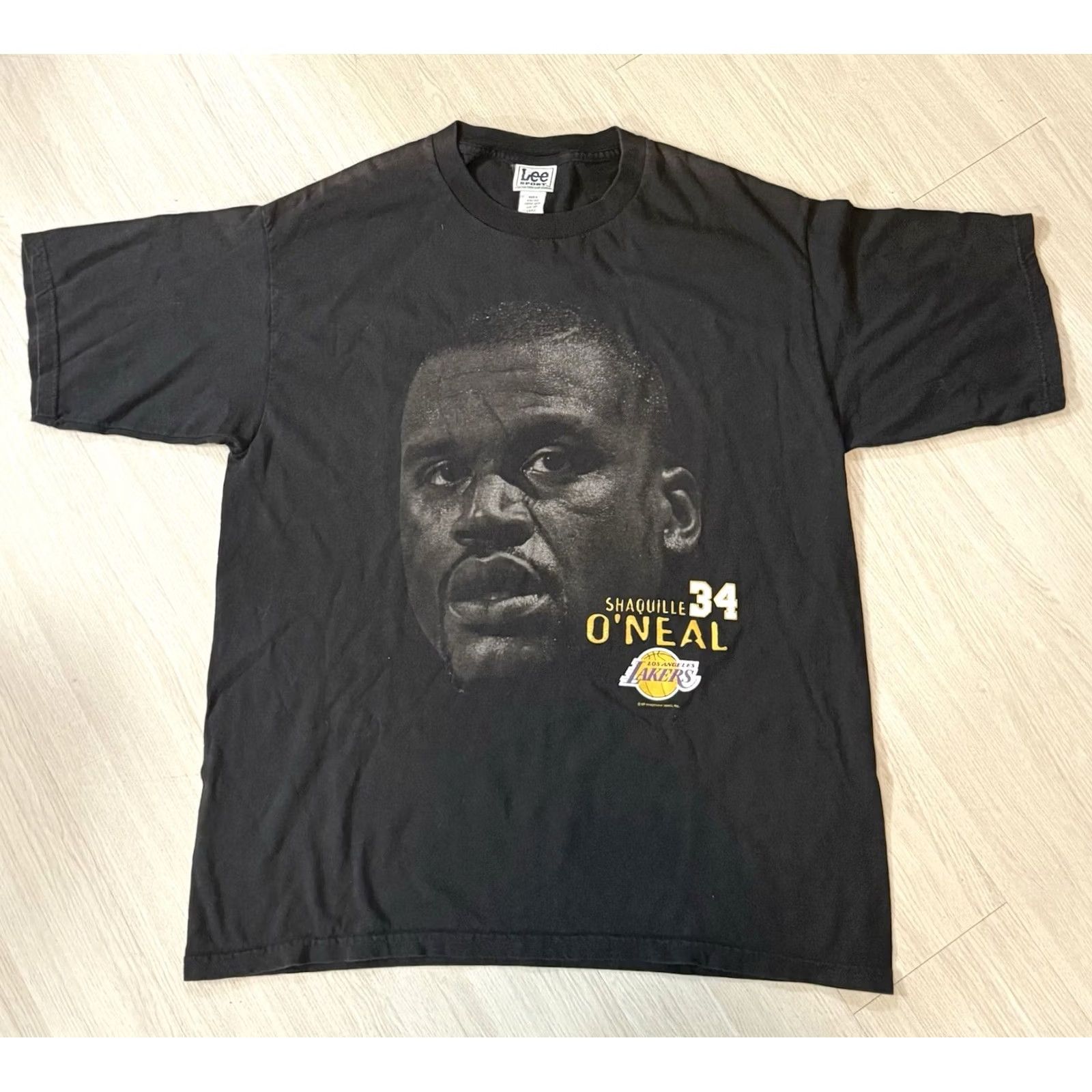 Lee VINTAGE Shaquille O'Neal Big Face Shirt Los Angeles Lakers Lee Sport Large XL Black Men T-Shirt 1990s Sports Womens? Size US XL / EU 56 / 4 - 2 Thumbnail
