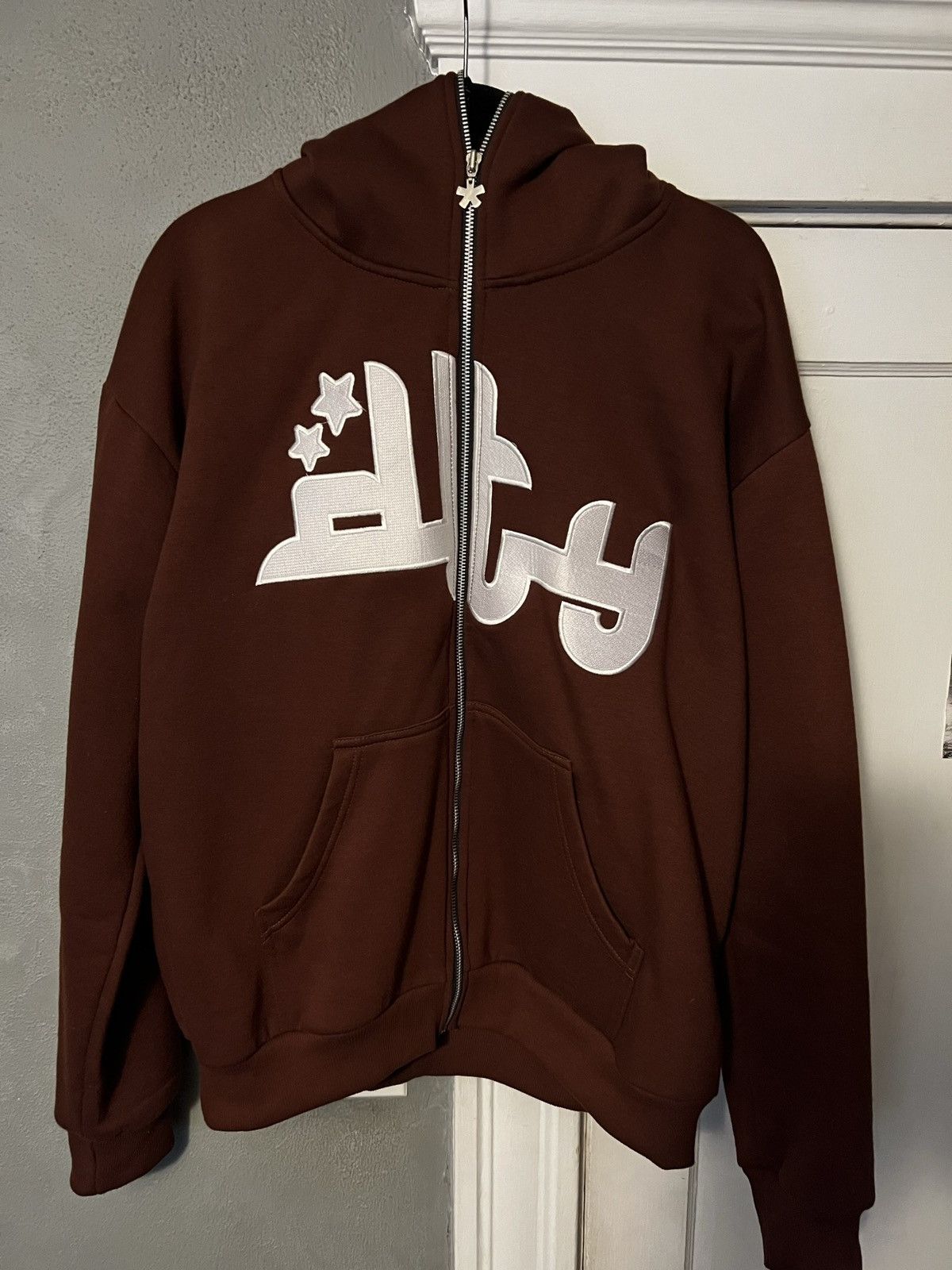 Divide The Youth Divide The Youth XL Full Zip hoodie Mocha! Size US XL / EU 56 / 4 - 1 Thumbnail