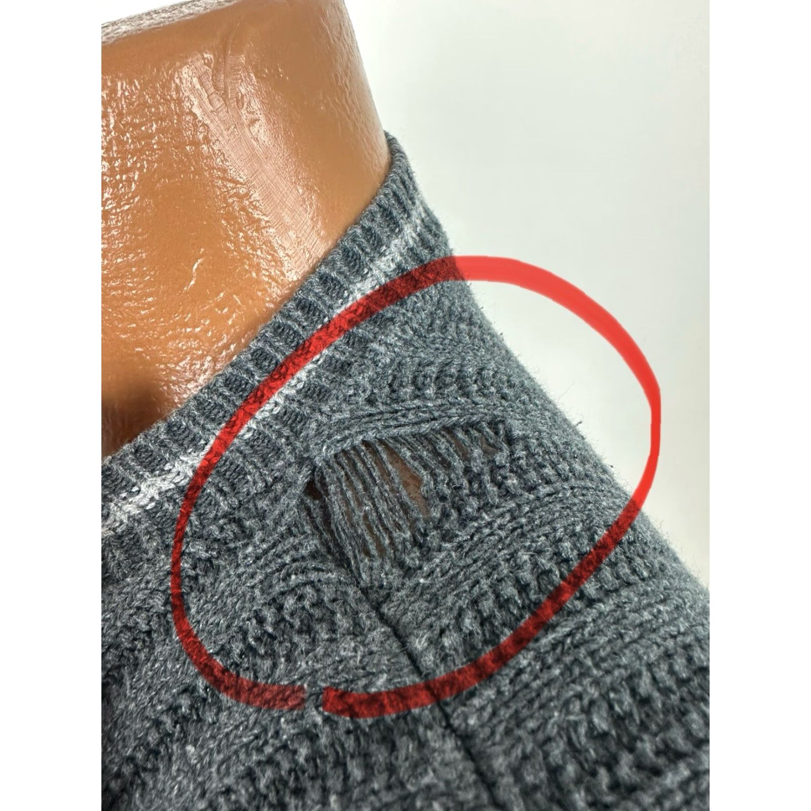 Bill Blass VINTAGE Bill Blass V-Neck Sweater Men L Gray Cotton Knit Heavyweight 90s 80s Retro Casual Size US L / EU 52-54 / 3 - 7 Thumbnail