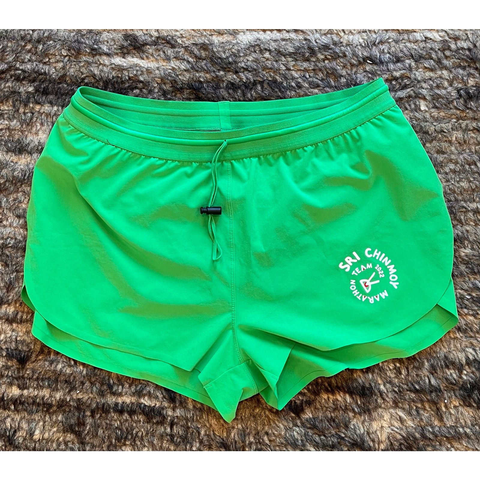 District Vision District Vision Green Running Shorts large 3” split seam Size US 34 / EU 50 - 1 Thumbnail