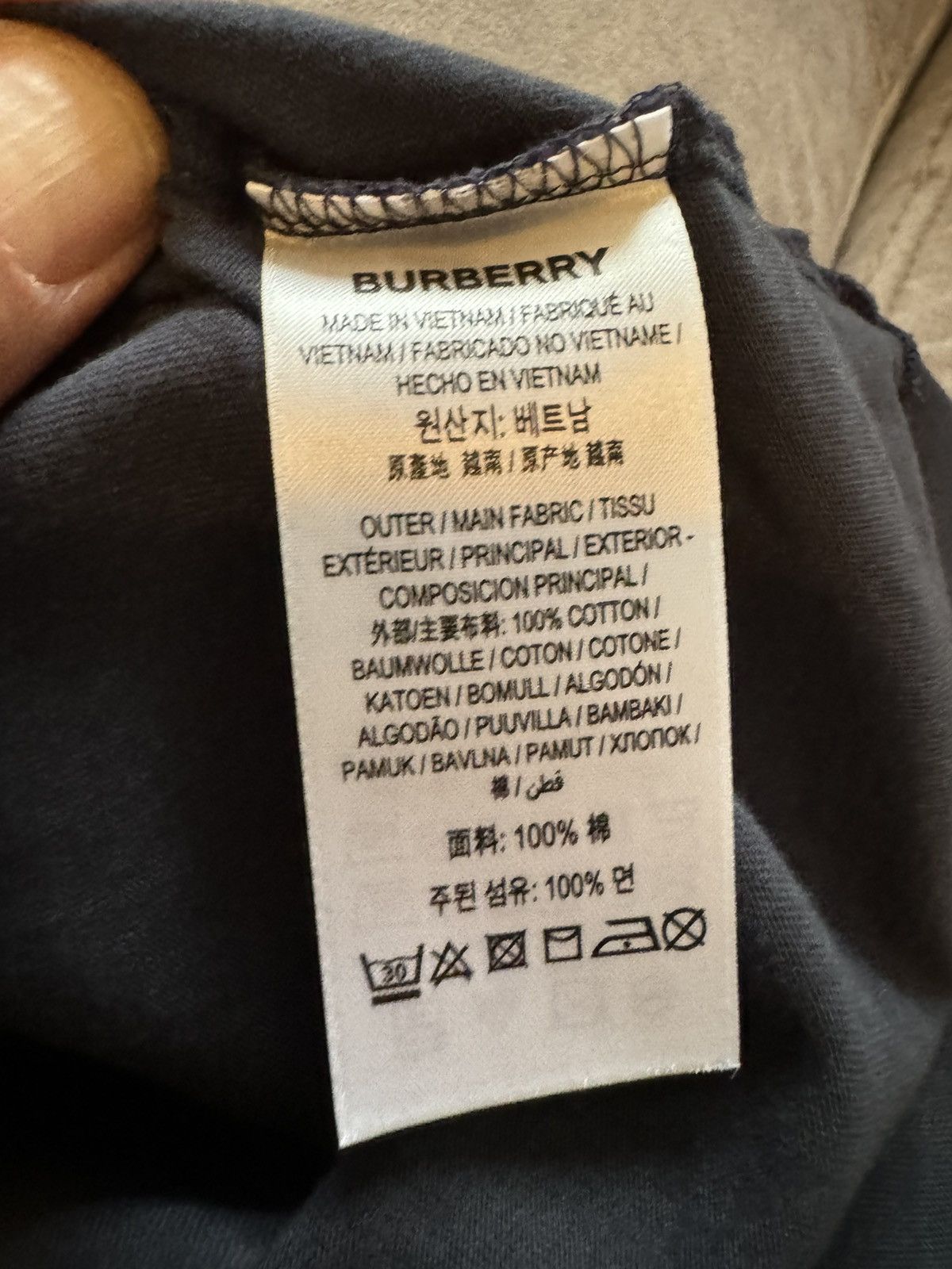 Burberry BURBERRY tshirt SEE REAL TAPE MEASUREMENTS IN PHOTOS Size US S / EU 44-46 / 1 - 13 Thumbnail