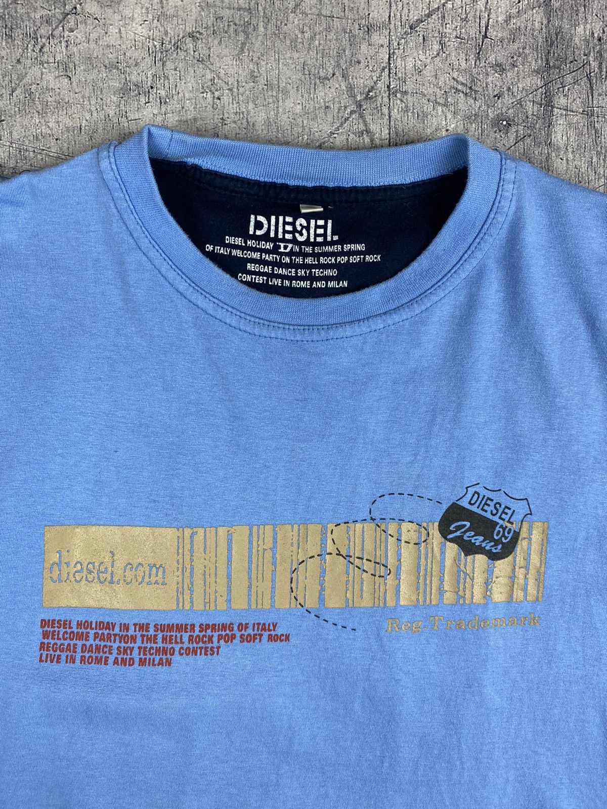 Diesel Y2K Vintage Diesel Tee Shirt Archive Hype Size L Size US L / EU 52-54 / 3 - 5 Thumbnail