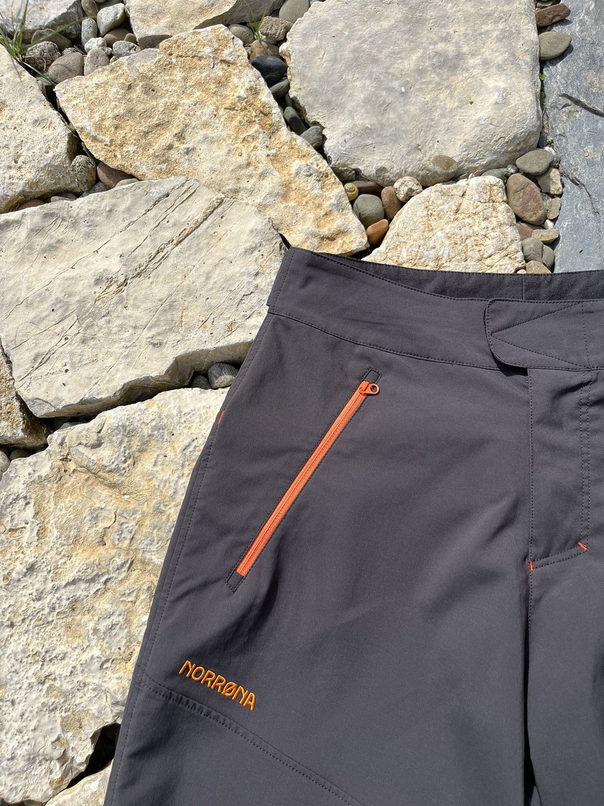 Norrona Norrona 1293-11/29 FLEX1 SHORTS phantom pants gorpcore y2k Size US 30 / EU 46 - 4 Thumbnail