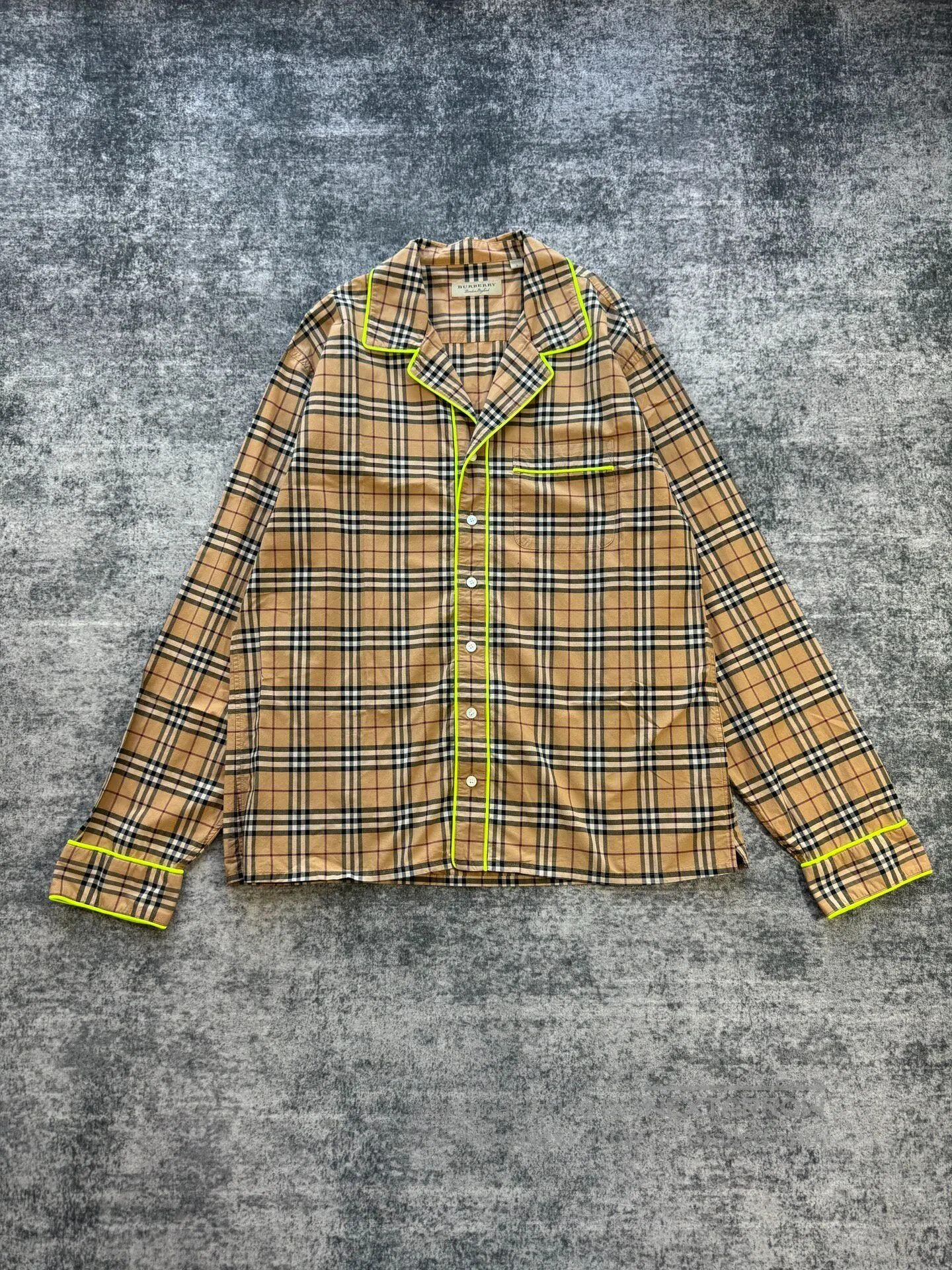Burberry Burberry Fluorescent border plaid shirt| Size XS / US 0-2 / IT 36-38 - 1 Thumbnail