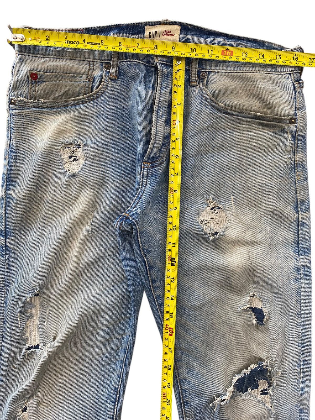 Gap Gap Faded Wash Distressed Style Straight Leg Jeans Size US 33 - 6 Thumbnail