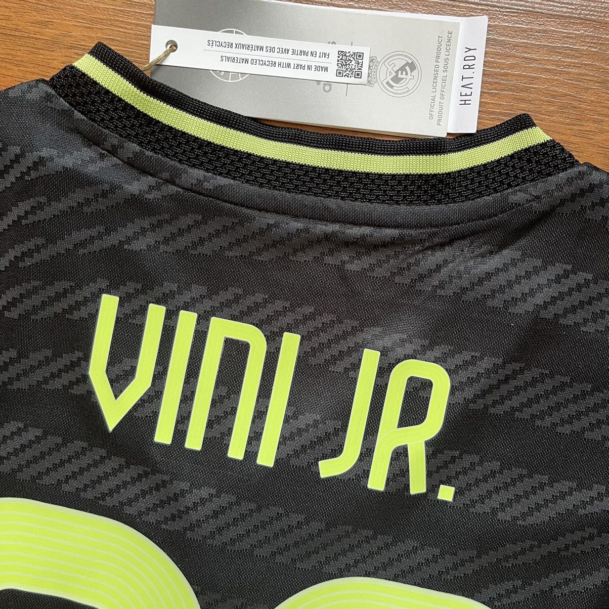 Adidas × Vintage REAL MADRID ADIDAS 2022/2023 FOOTBALL THIRD JERSEY #20 VINI Size US M / EU 48-50 / 2 - 14 Thumbnail