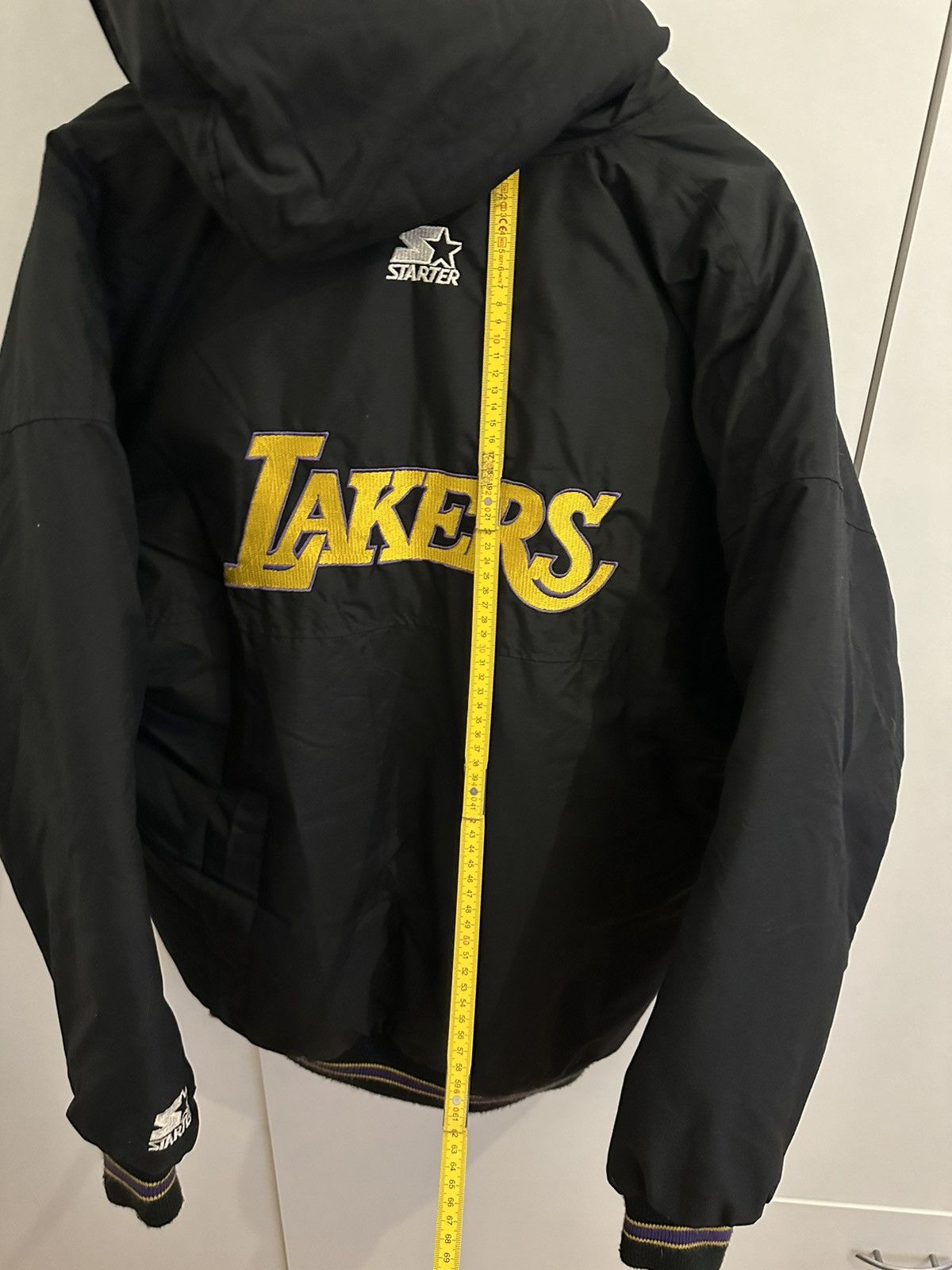 Starter Starter Jacket Los Angeles Lakers Size XL Vintage 90s Size US XL / EU 56 / 4 - 14 Thumbnail