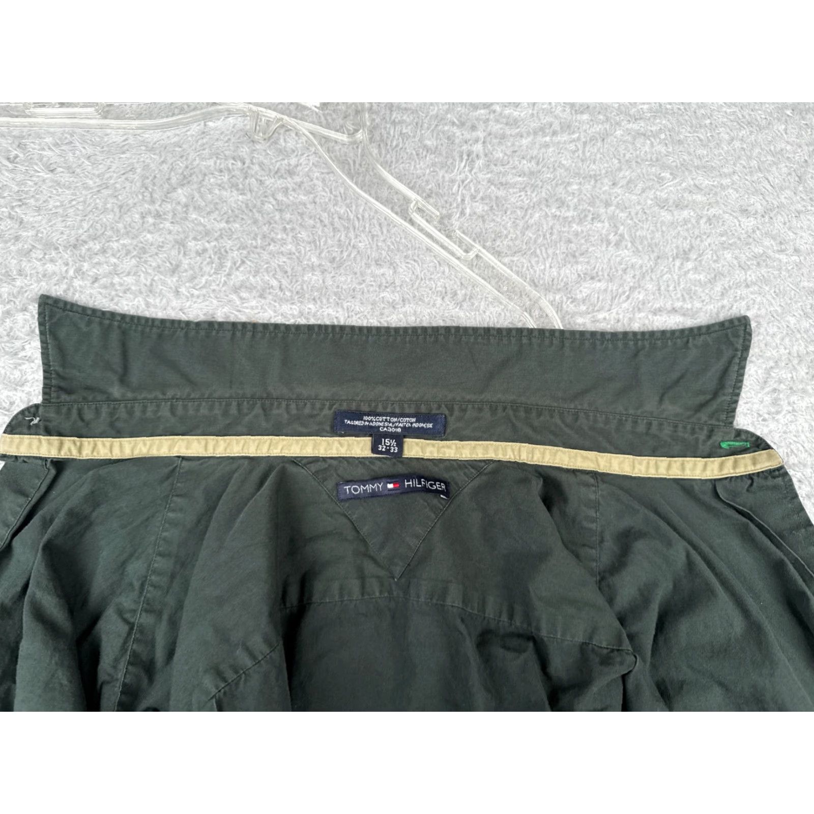 Tommy Hilfiger Tommy Hilfiger Shirt Men Button-Up 15.5 Green Long Sleeve Pocket 100% Cotton Everyday Wear Mens Size US M / EU 48-50 / 2 - 2 Thumbnail