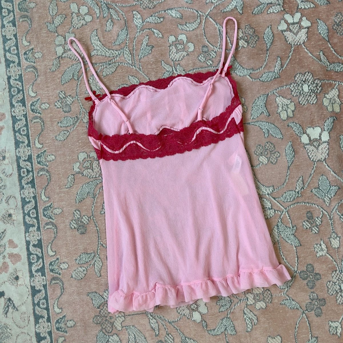 Victoria's Secret Victoria’s Secret Pink Mesh Camisole (XS–S) Size XS / US 0-2 / IT 36-38 - 3 Thumbnail