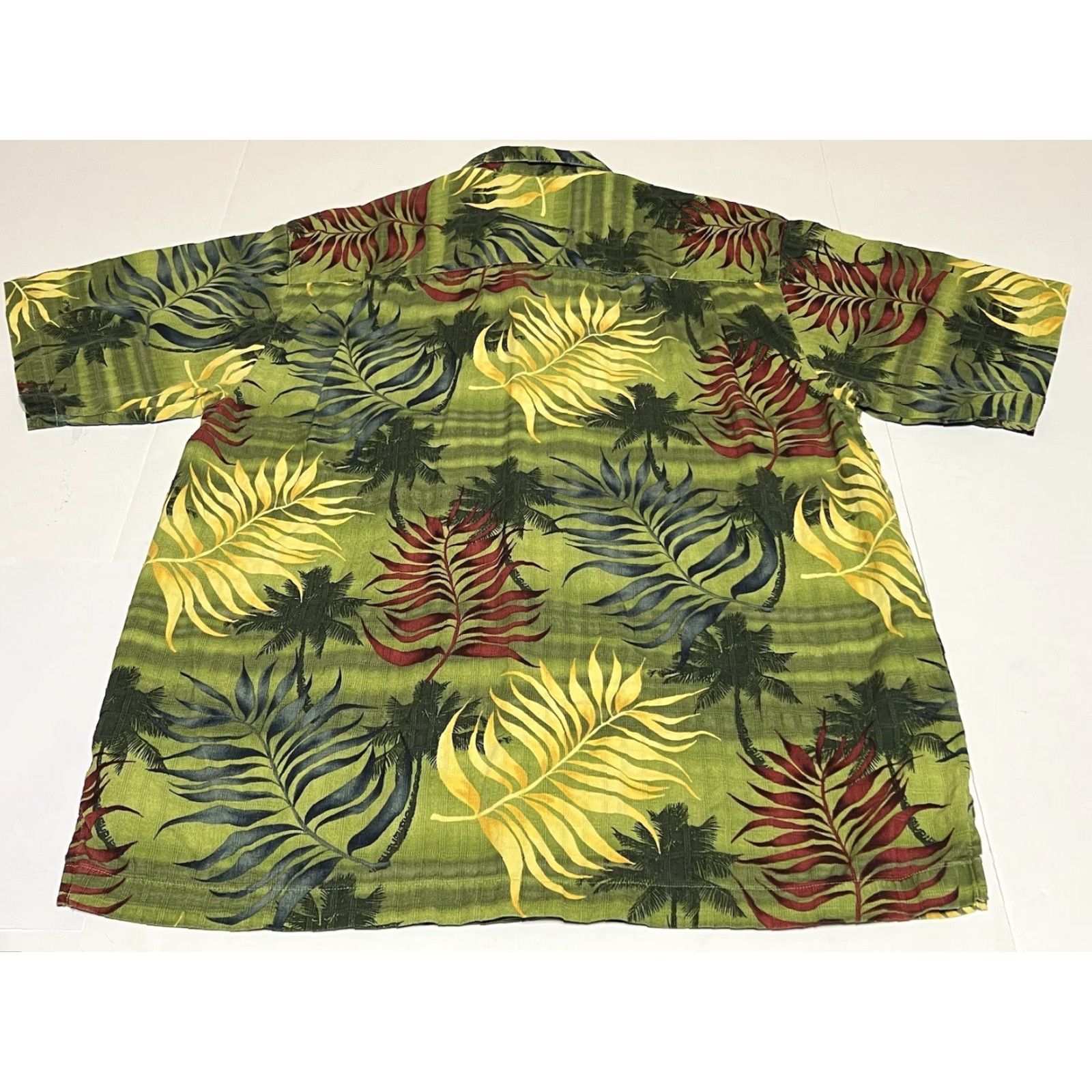 Tommy Bahama Tommy Bahama Shirt Mens Medium Floral Hawaiian Silk Beach Size US M / EU 48-50 / 2 - 3 Thumbnail