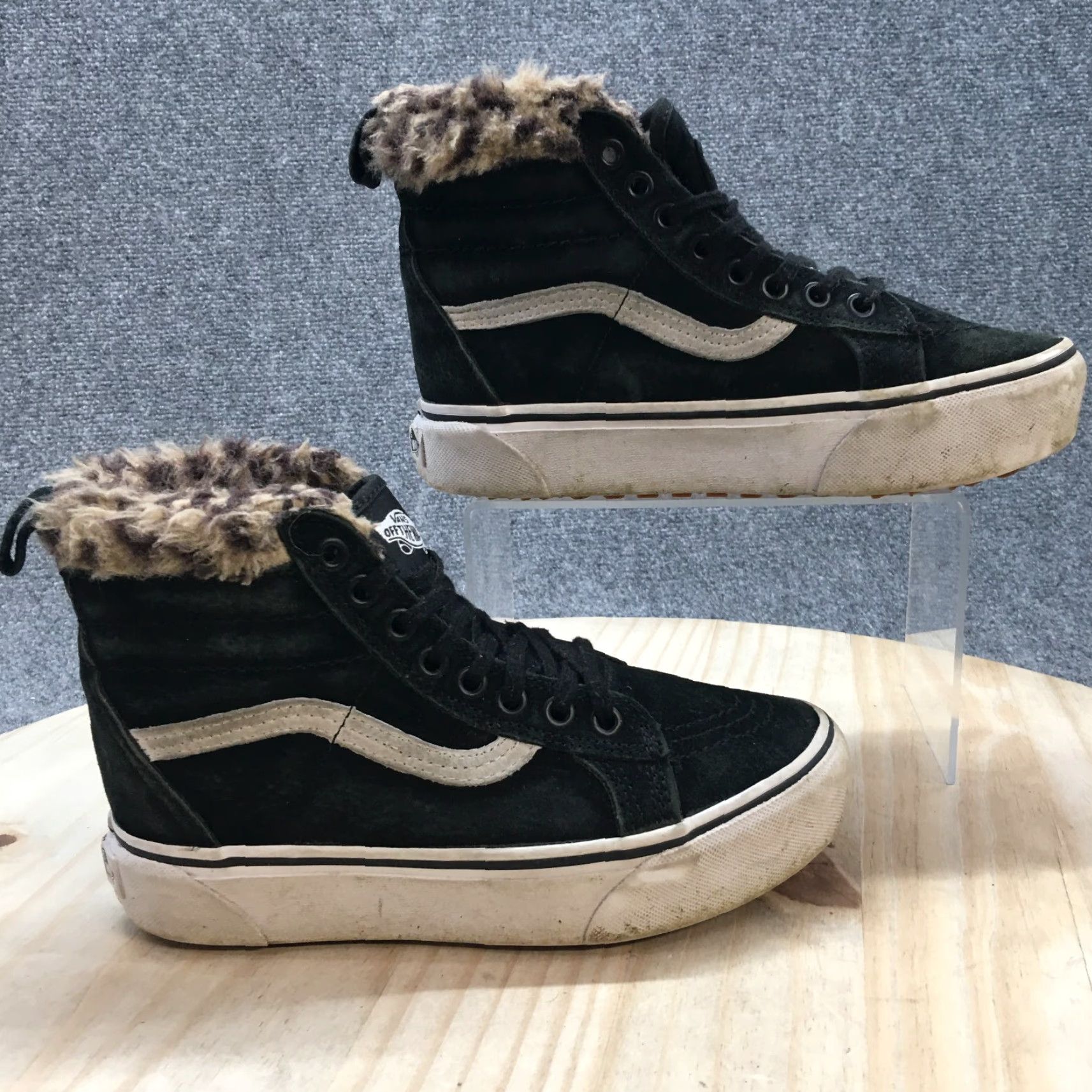 Vans Vans Off The Wall Shoes Mens 4 Womens 5.5 High Top Sneaker Black Shearling 721356 Size S / US 4 / IT 40 - 2 Thumbnail