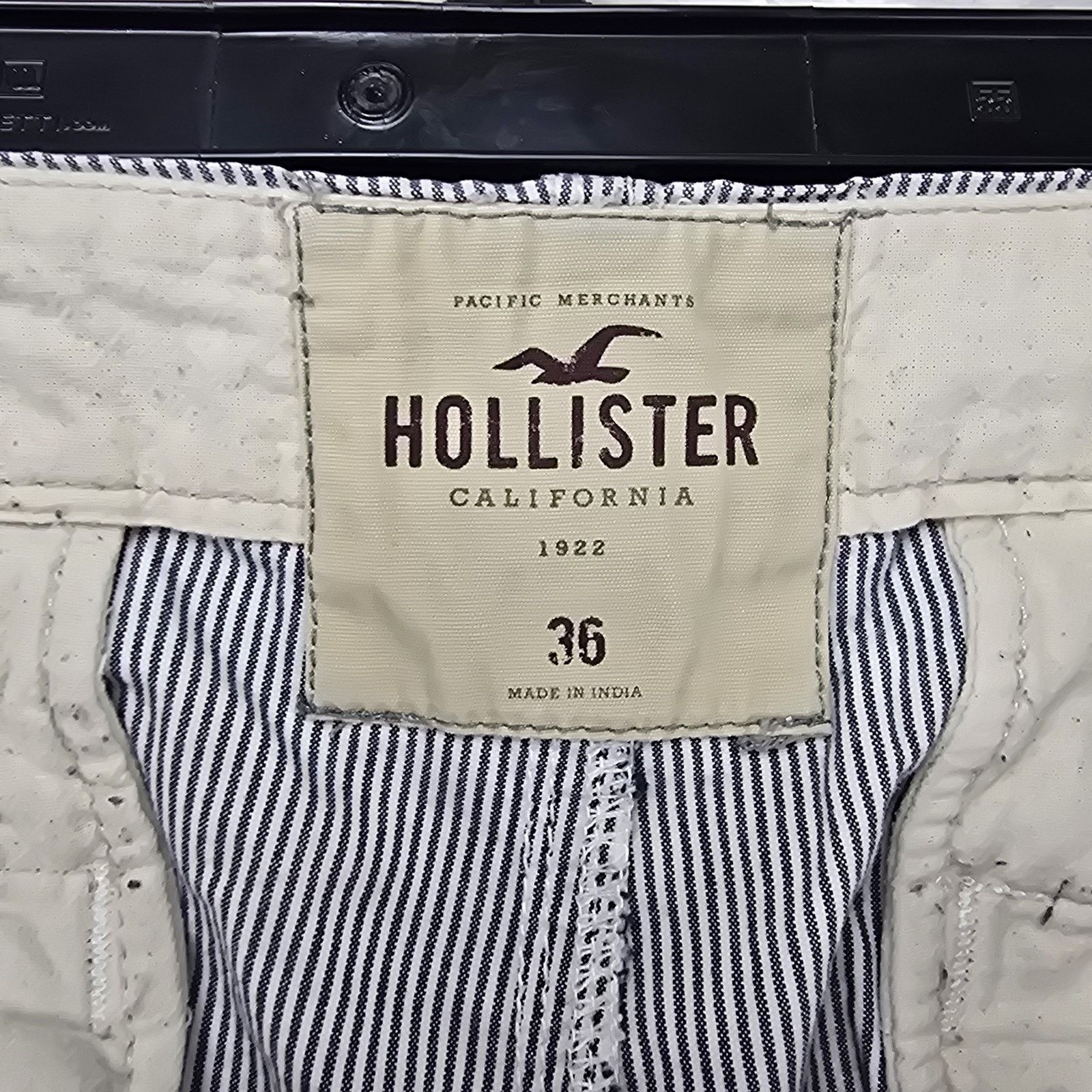 Hollister Hollister Shorts Mens 36 White Striped Classic Fit *FLAWS* Size US 36 / EU 52 - 5 Thumbnail