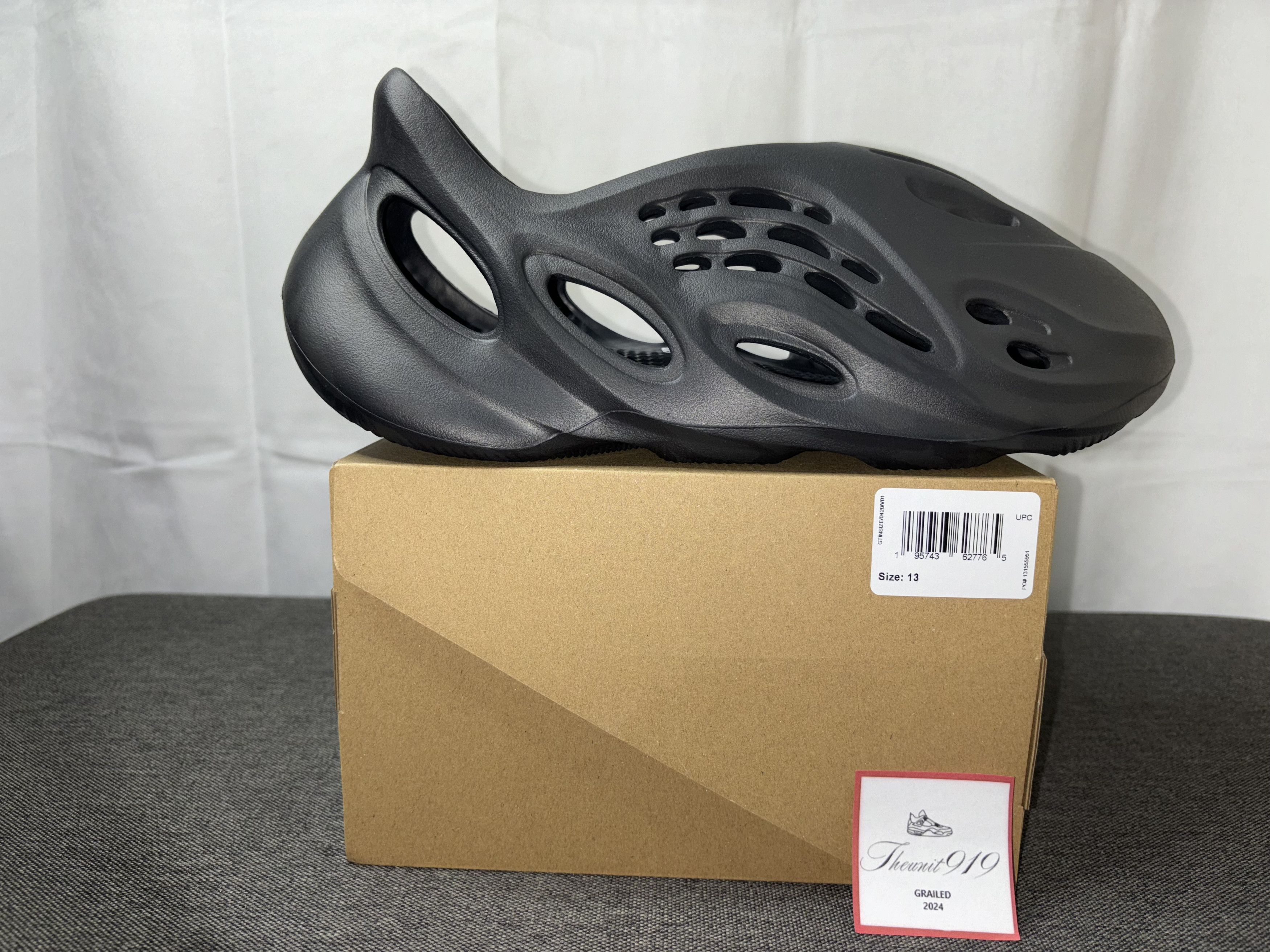 image of Adidas Yeezy Foam Rnr Onyx Men’S Sz. 13 (Uk 13) Hp8739 Bnib Shoes in Onyx/Onyx/Onyx, Men's
