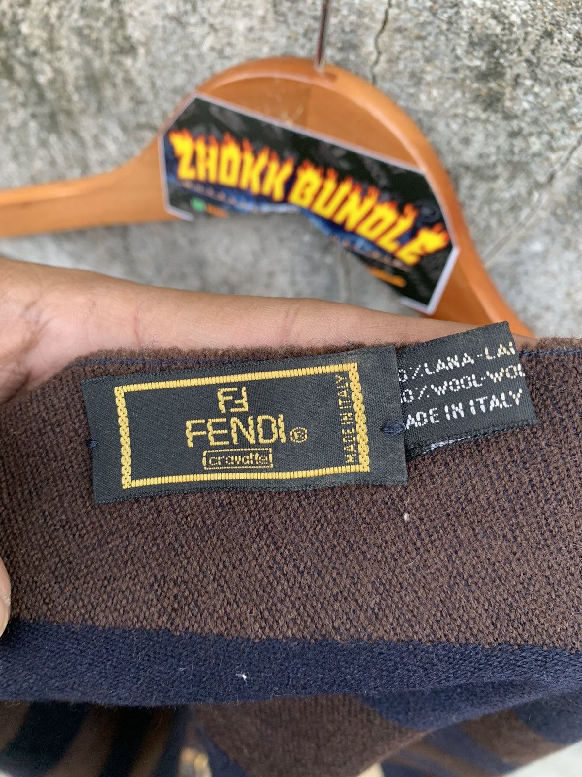 Fendi FENDI Large Scarf Stripe Check pattern Brown Navy Wool Vtg Size ONE SIZE - 11 Thumbnail
