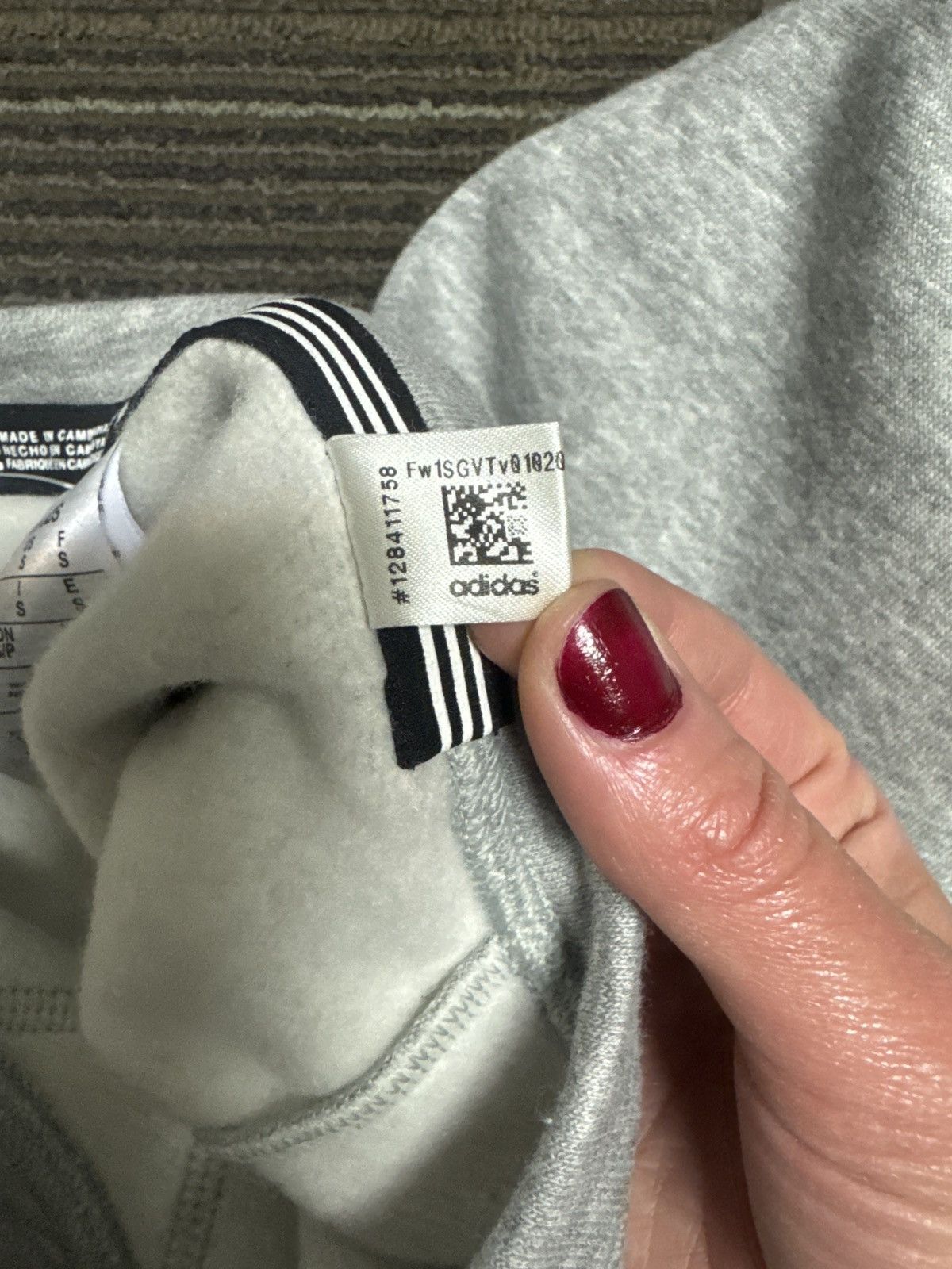Adidas Adidas grey & white sweatshirt size small Size US S / EU 44-46 / 1 - 4 Thumbnail