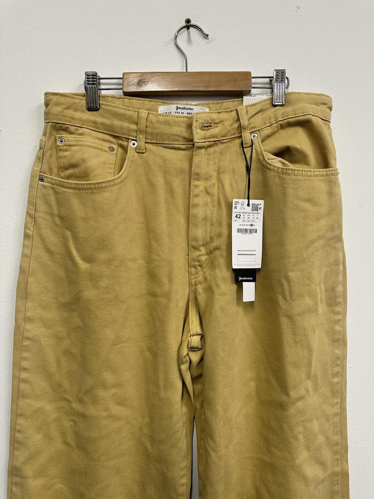 Other Stradivarius Mustard Yellow Straight Fit Jeans Size 42 Size 32" / US 10 / IT 46 - 3 Thumbnail