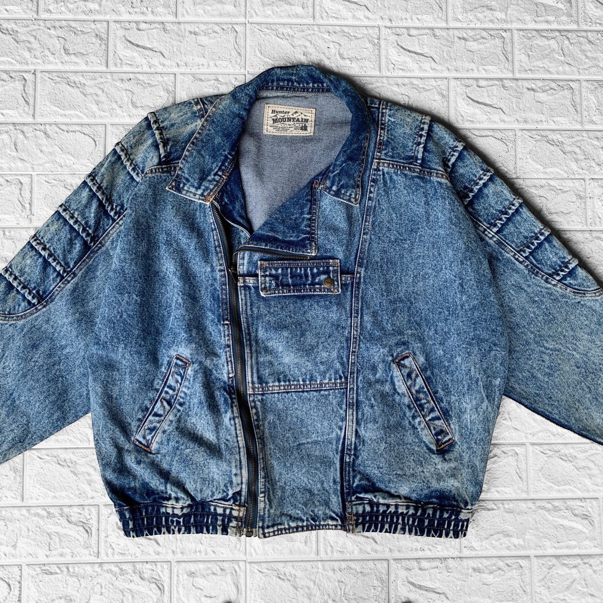 Hunter Vintage Asymmetric Hunter Mountain Acid Wash Denim Jacket Size US S / EU 44-46 / 1 - 3 Thumbnail
