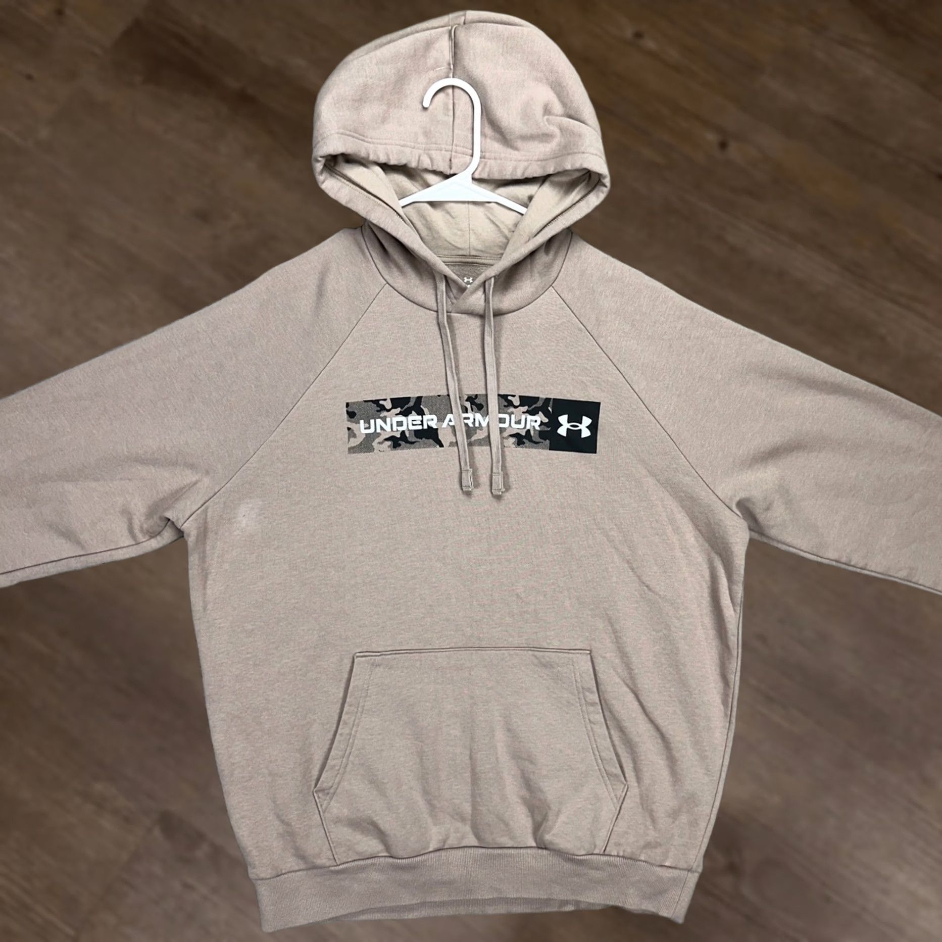 Under Armour Under Armour Mens Hoodie Sweatshirt Large Tan Pullover Drawstring Logo Pocket Size US L / EU 52-54 / 3 - 1 Thumbnail