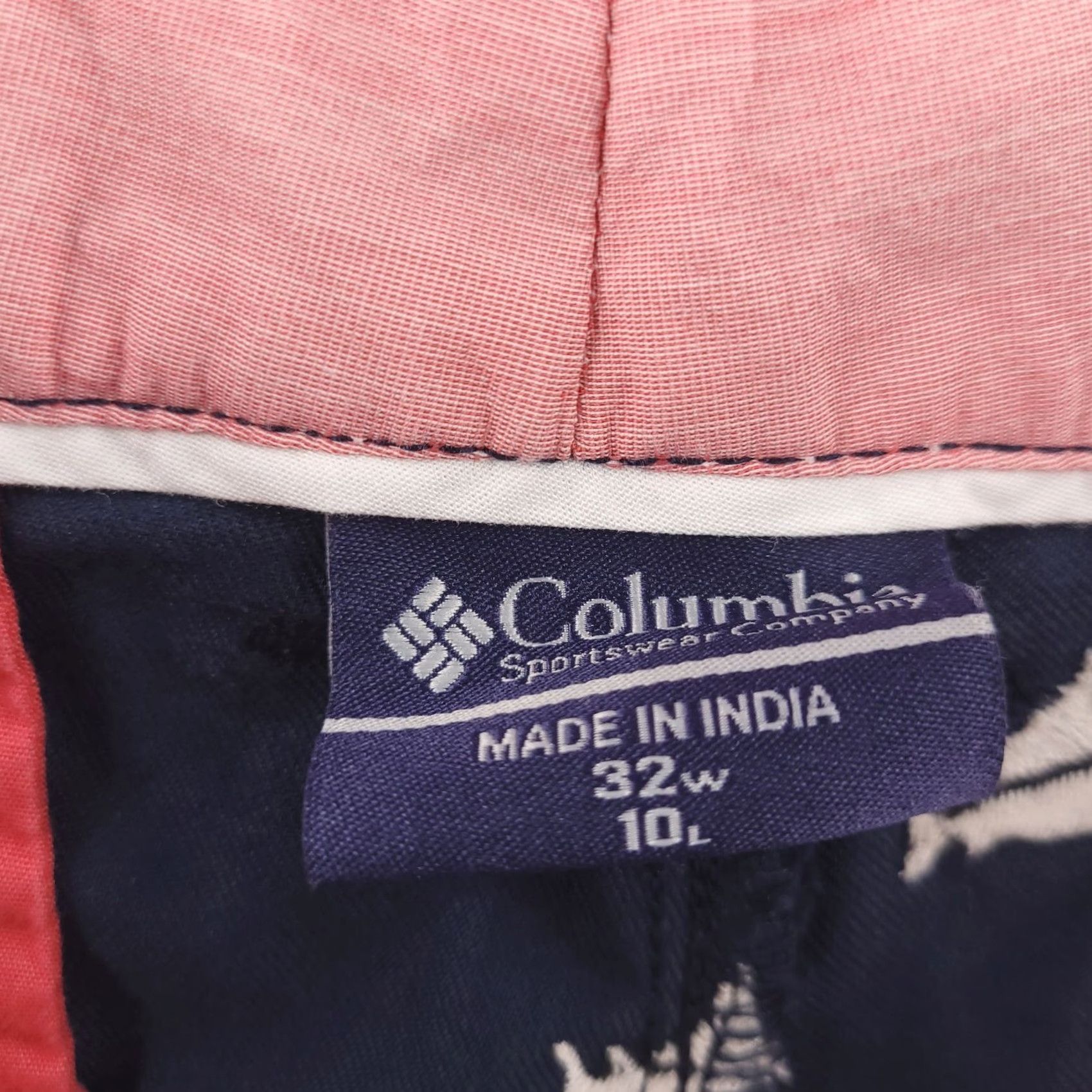 Vintage Columbia Shorts Mens 32 PFG Fishing Blue Chino Khaki Sailfish Cotton Fish Print Blue 32 Men Fish Chino Shorts Size US 32 / EU 48 - 5 Thumbnail