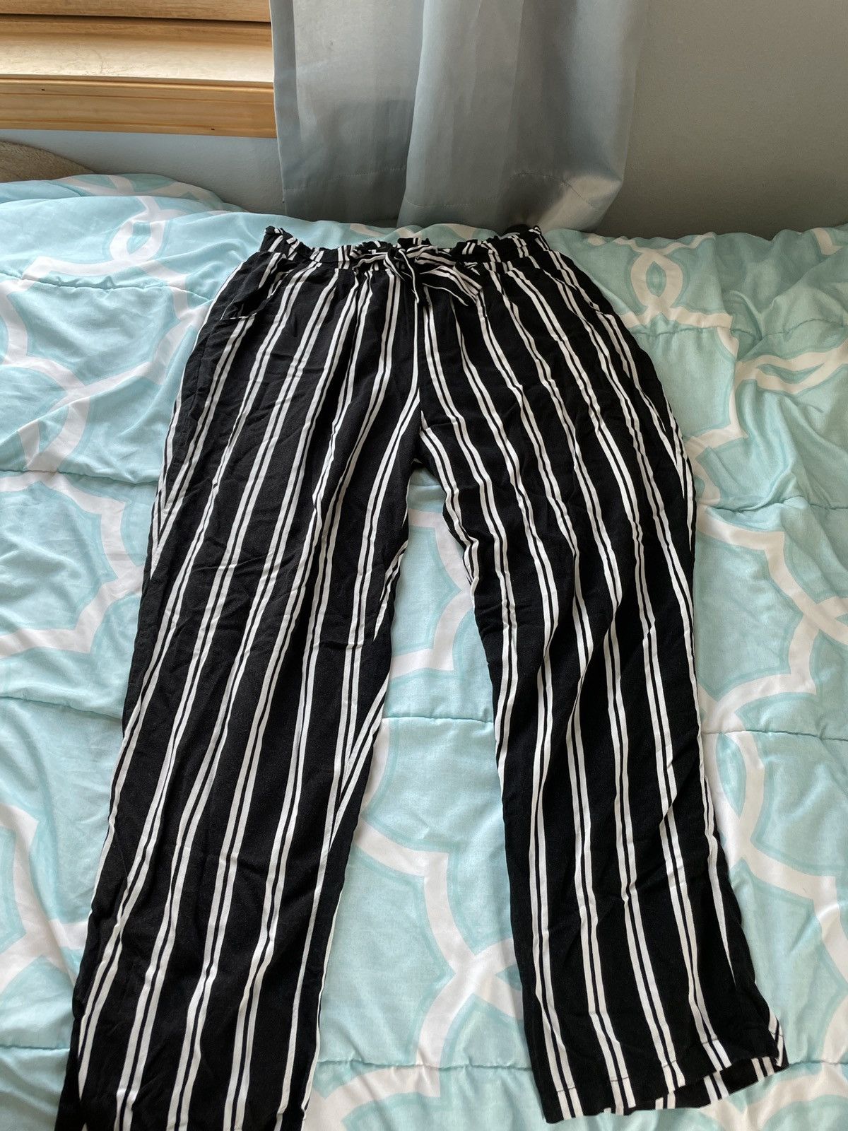 rue21 Rue21 Stripped Pants Size 28" / US 6 / IT 42 - 1 Thumbnail