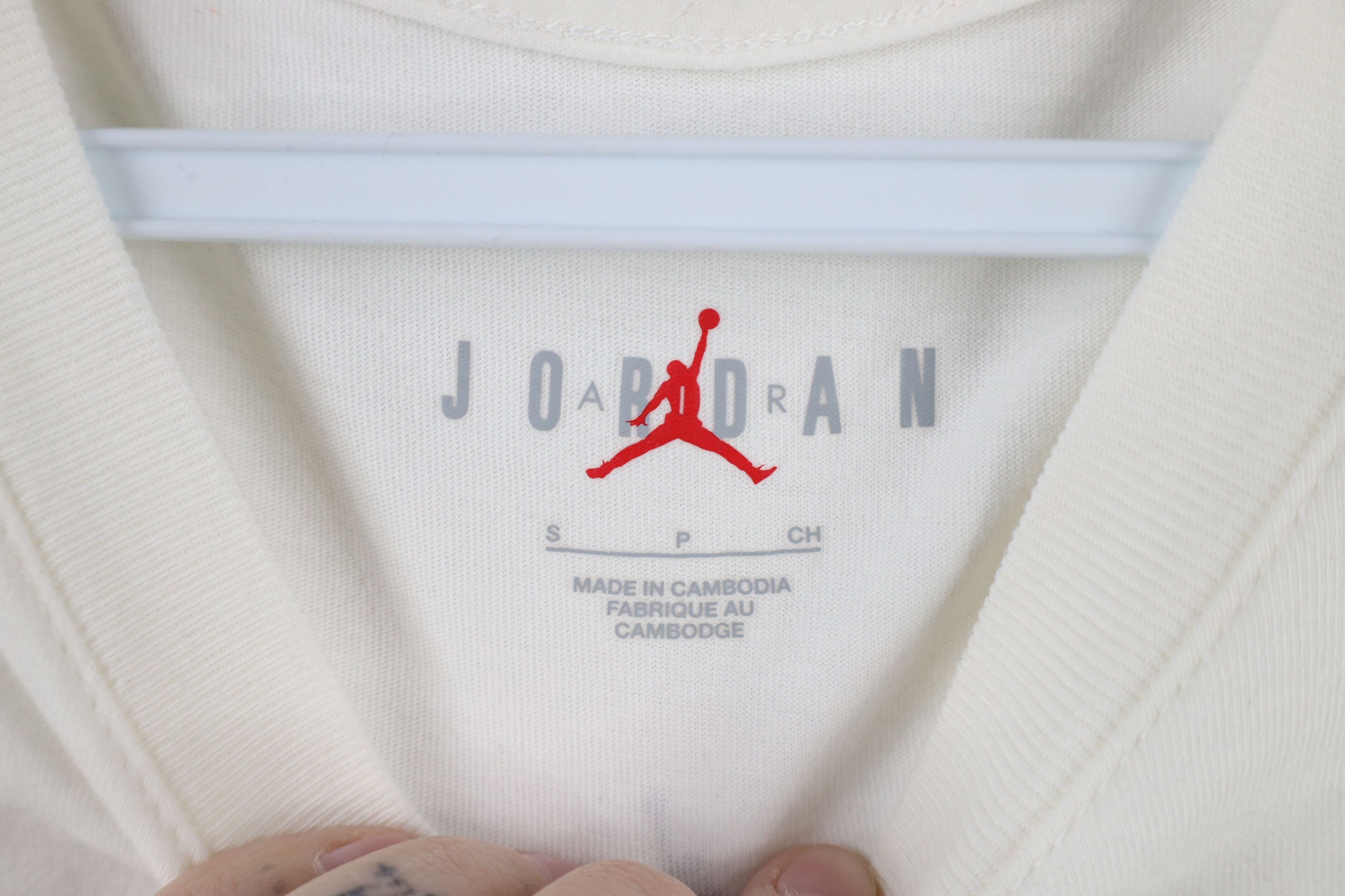 Nike × Vintage Nike Air Jordan Wordmark Short Sleeve T-Shirt White Cotton Size US S / EU 44-46 / 1 - 8 Thumbnail
