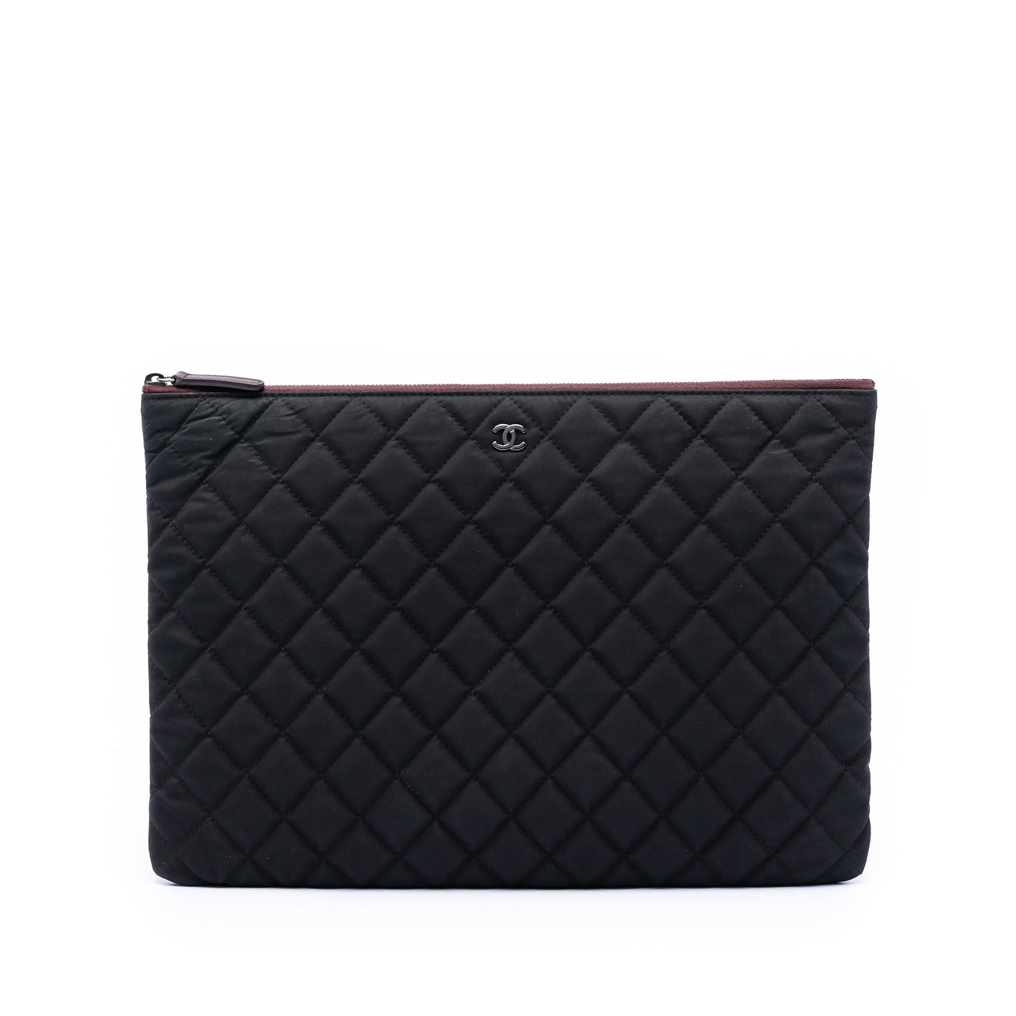 Chanel Large Quilted Nylon O Case Clutch Size ONE SIZE - 1 Thumbnail