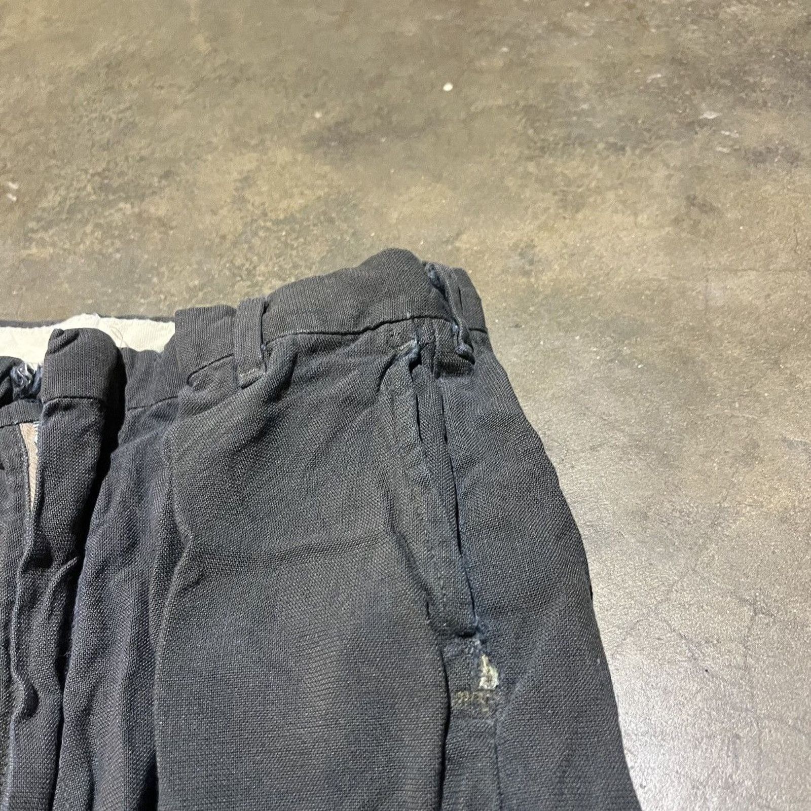 Vintage Vintage 50s Black Gabardine/Rayon Conmar Pants 26x29 Size 26" / US 2 / IT 38 - 5 Thumbnail