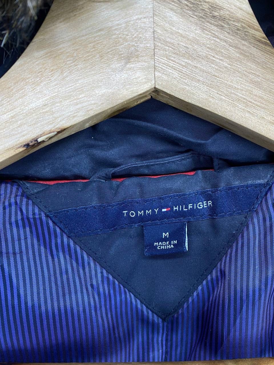 Tommy Hilfiger Vintage Tommy Hilfiger Faux Fur Hoodie Long Jacket Size M / US 6-8 / IT 42-44 - 7 Thumbnail