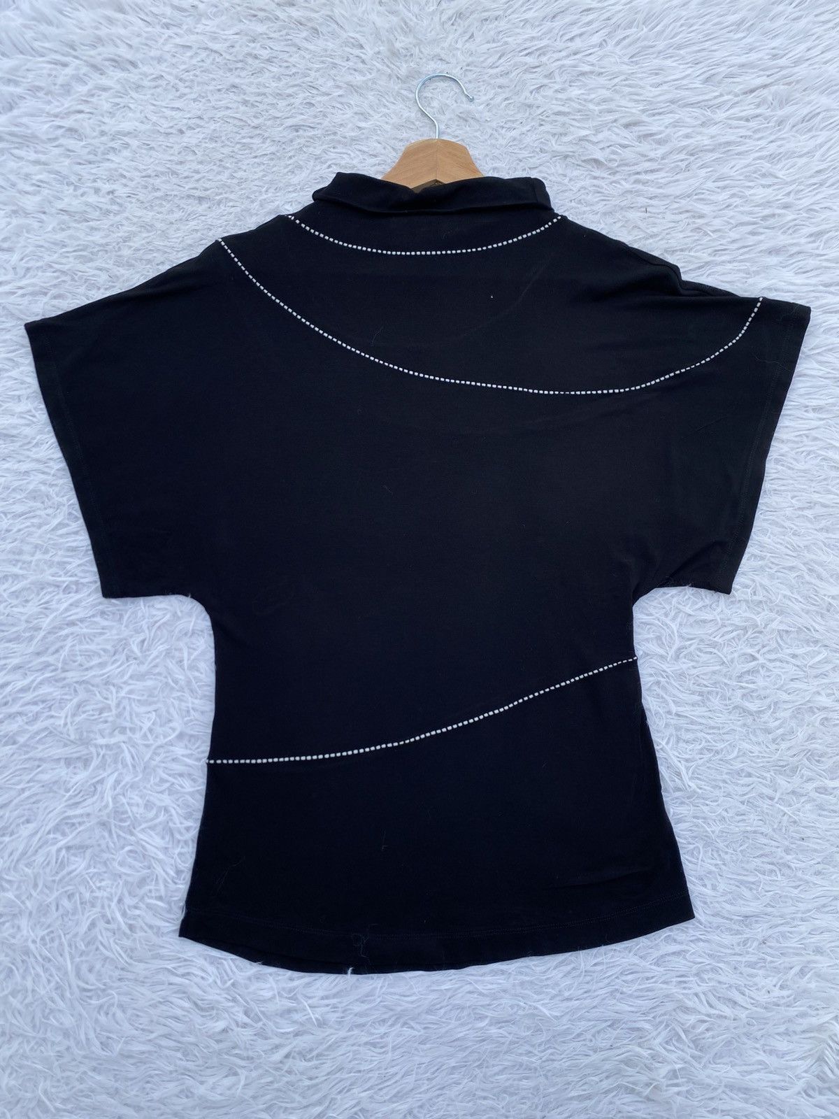 Issey Miyake Rare Issey Miyake Stylized turtleneck Decorative dotted Top Size S / US 4 / IT 40 - 16 Thumbnail