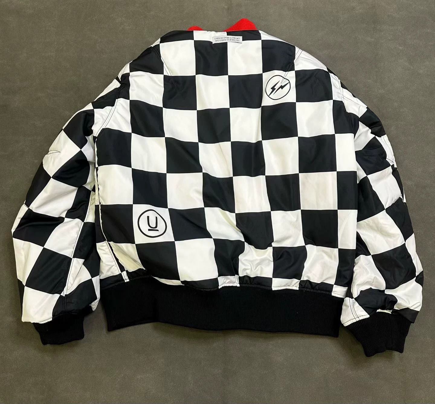 Undercover UNDERCOVER x Fragment HF Reversible Checkered MA-1 3 Size US L / EU 52-54 / 3 - 2 Thumbnail