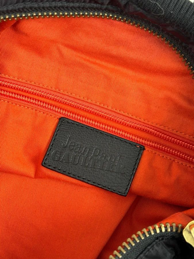 Jean Paul Gaultier 2000s Jean Paul Gaultier Black Nylon Multi-Pocket Hobo Bag Size ONE SIZE - 11 Thumbnail