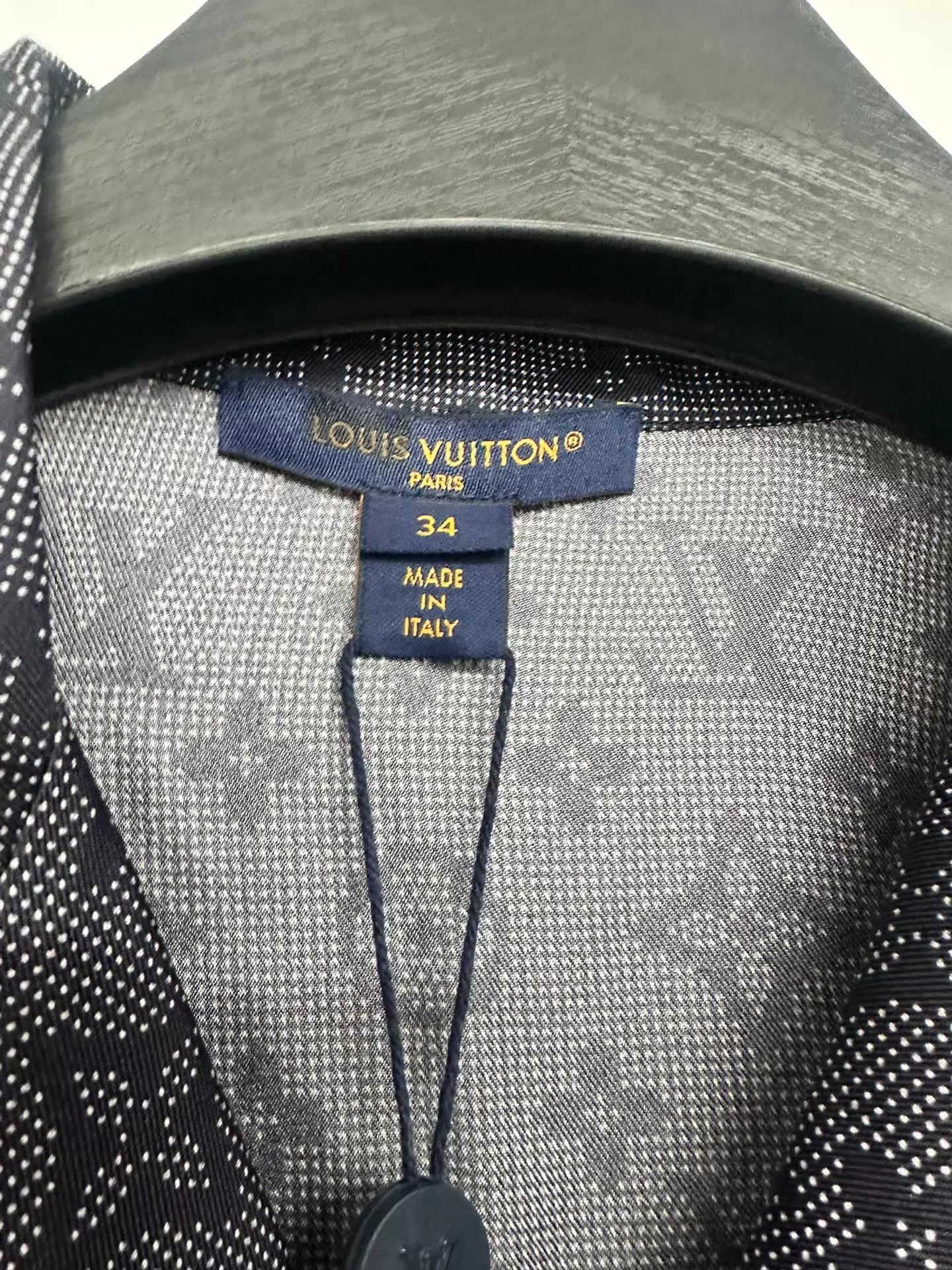 Louis Vuitton LV All Over Print Shirt 36 New with Tags Size XS / US 0-2 / IT 36-38 - 7 Thumbnail