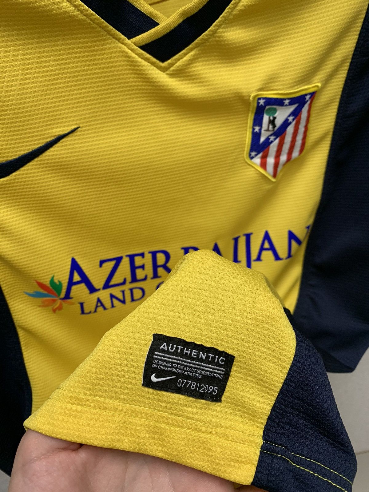 Nike Villa 9 Atletico Madrid Nike soccer jersey LFP patch S sz Size US S / EU 44-46 / 1 - 6 Thumbnail